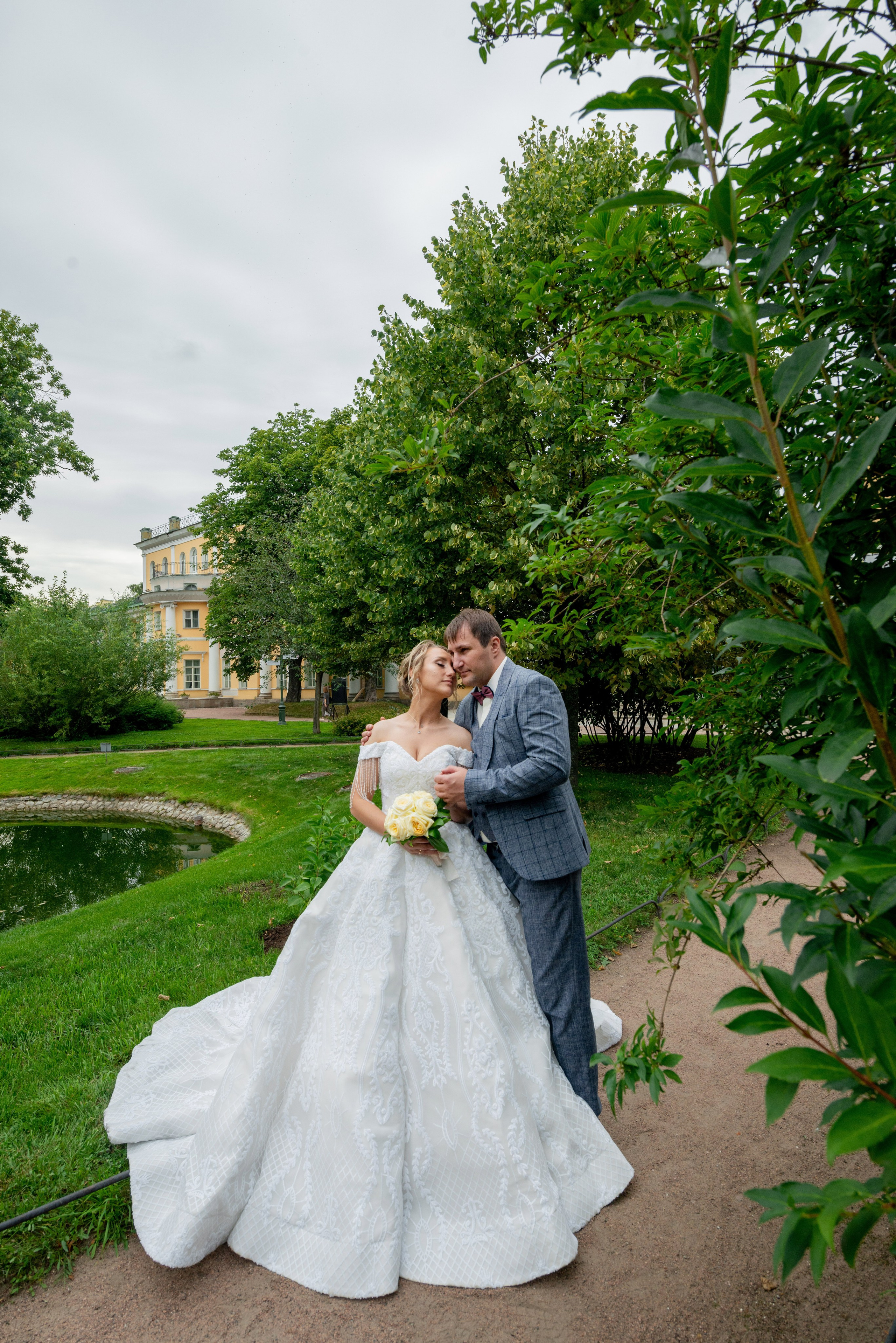 Анастасия и Игорь (фотосессия во Втором Дворце Бракосочетания, Польский сад, здание городской Ратуши). Портретный, семейный и свадебный фотограф в Санкт-Петербурге и в Пушкине Ширяев Денис