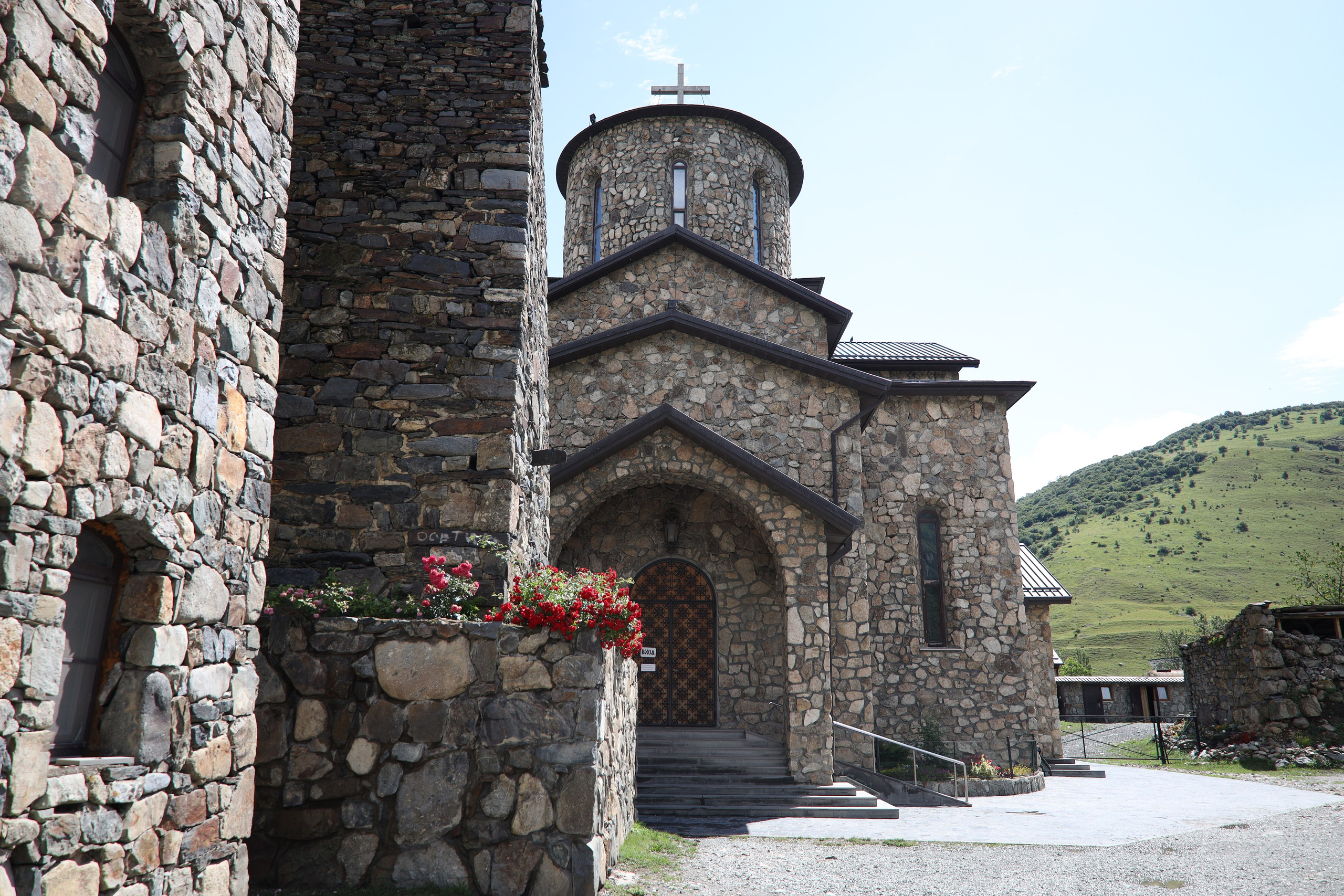 Северная Осетия июль 2025 год. Кармадон, Даргивз и Цей. Семейный детский фотограф Краснодарский край Оксана Колос