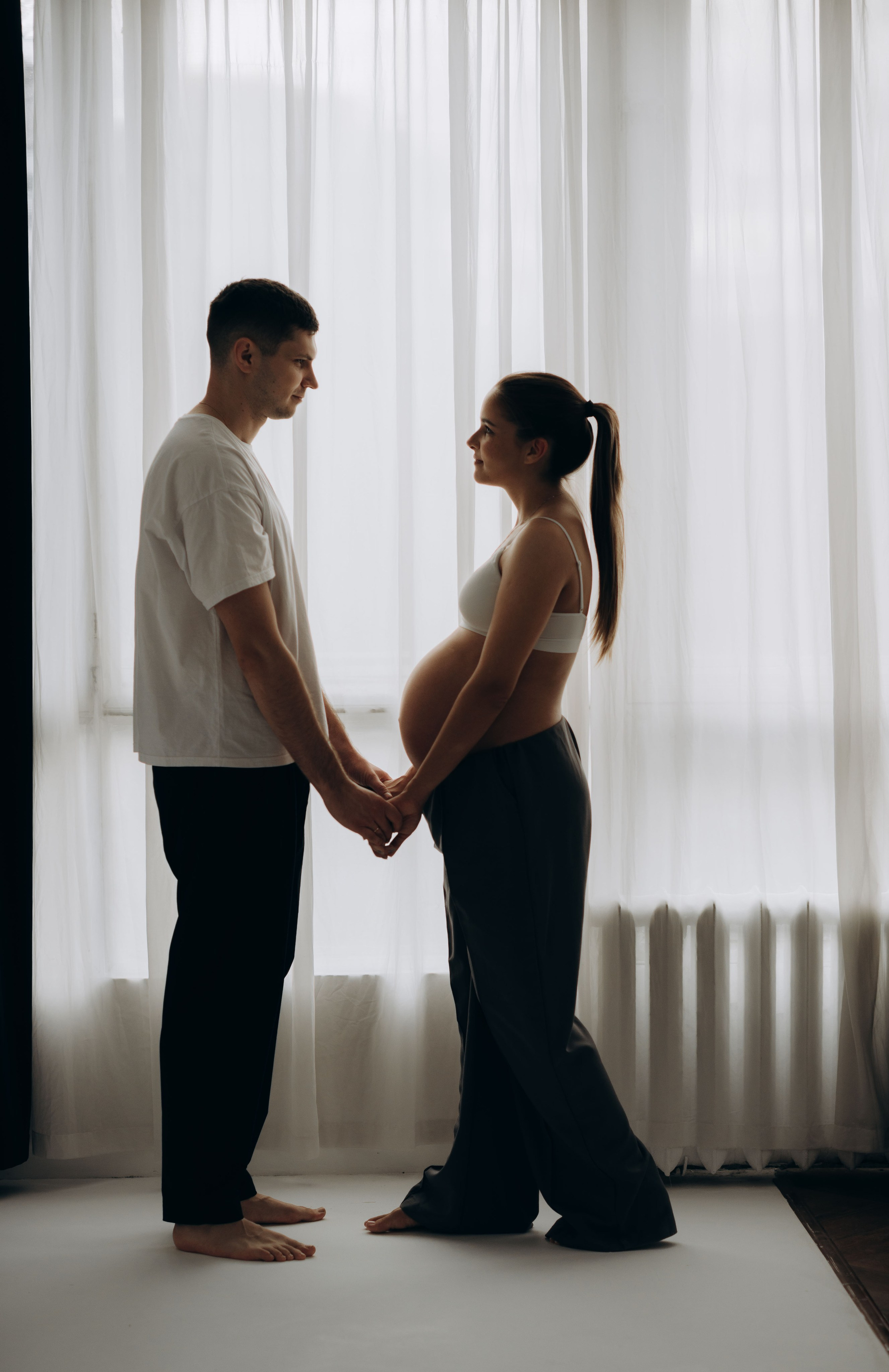 Фотосессия беременности в студии. Семейный фотограф в Домодедово и Москве Елена Пичугина