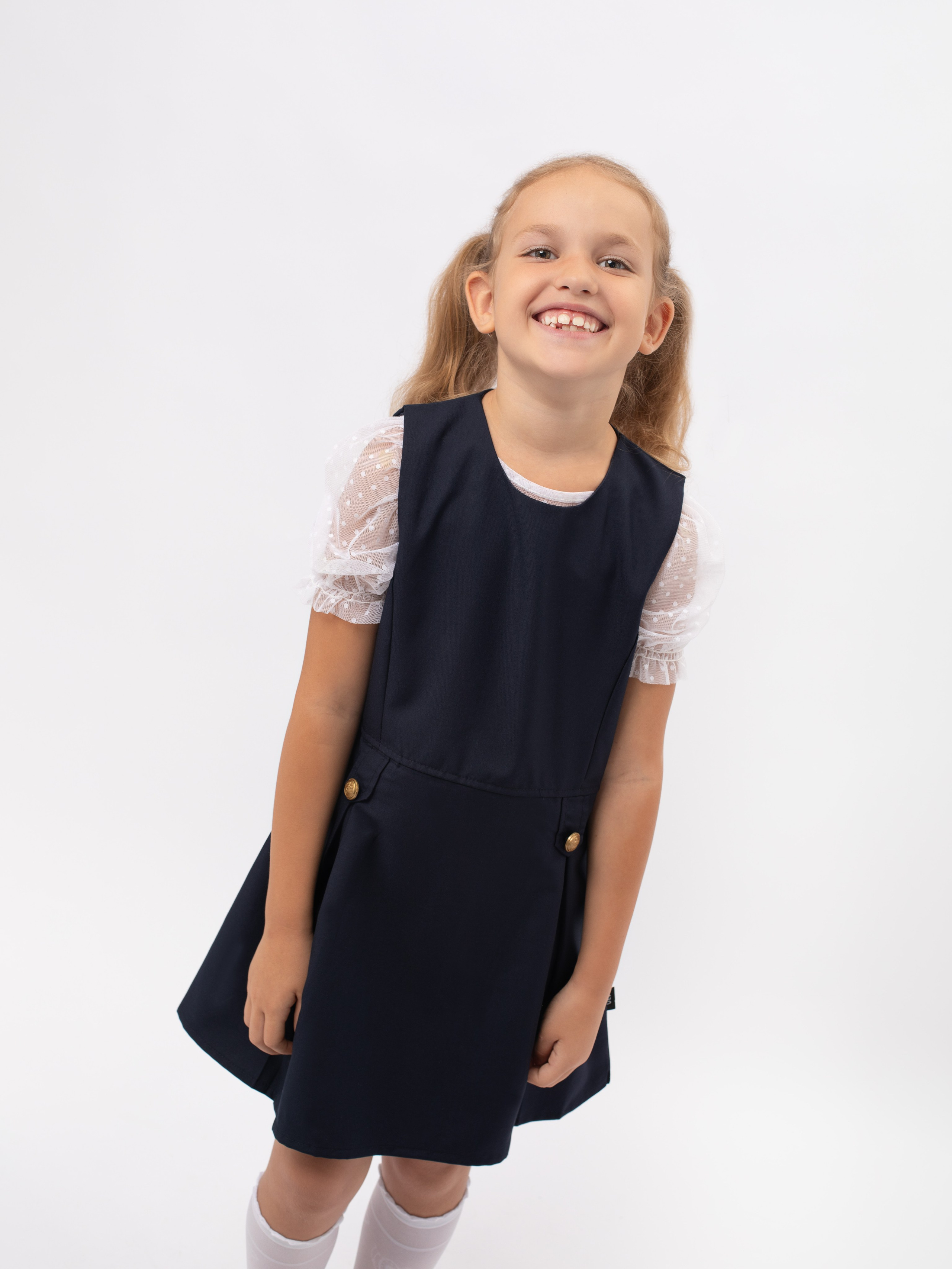 Школьная одежда. Фотостудия предметной и модельной съёмки для маркетплейсов