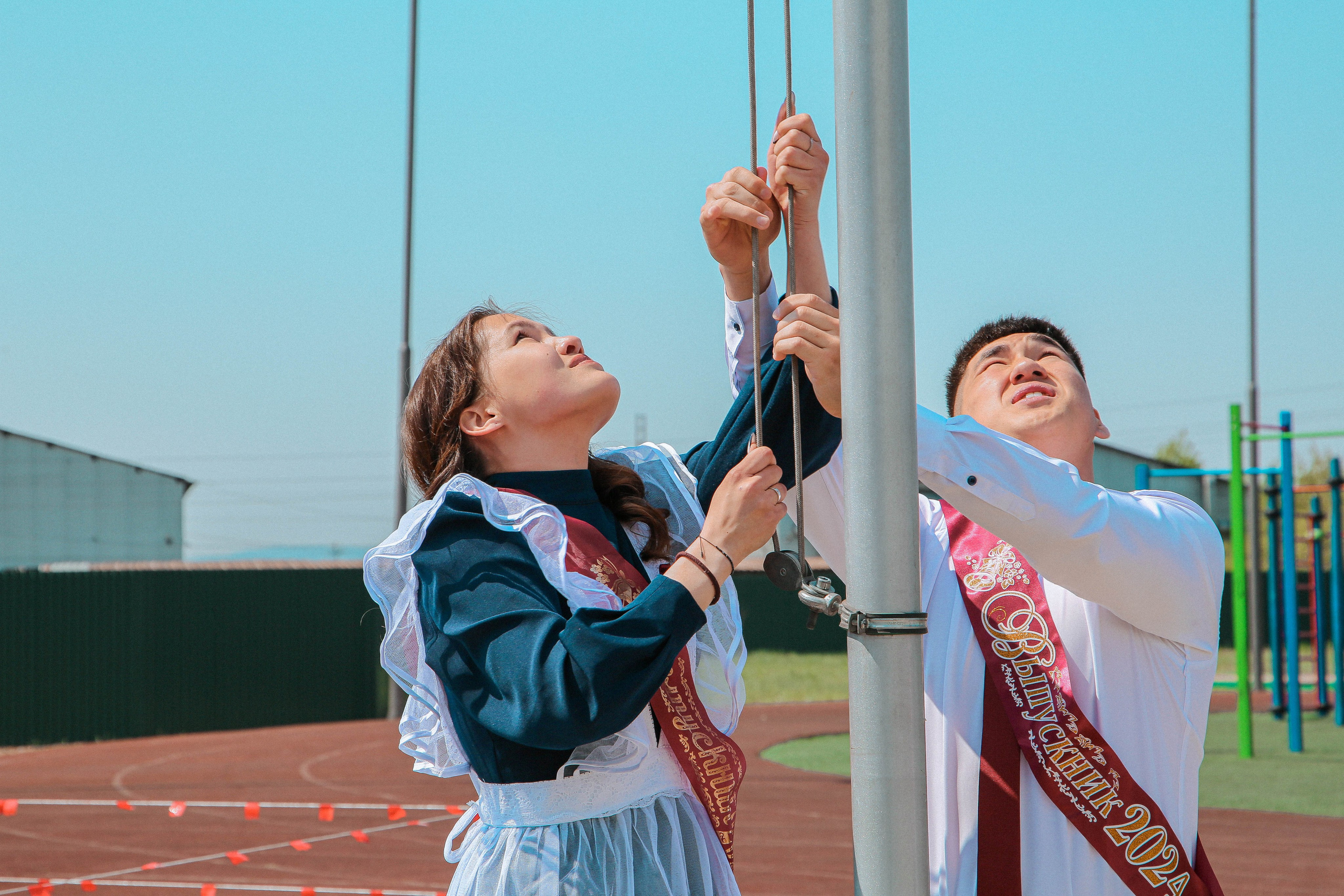 Последний звонок 2024 | № 8. Свадебный и Школьный фотограф Улан-Удэ Бурятия Джулия Топоева Выпускные альбомы Фотограф на мероприятие