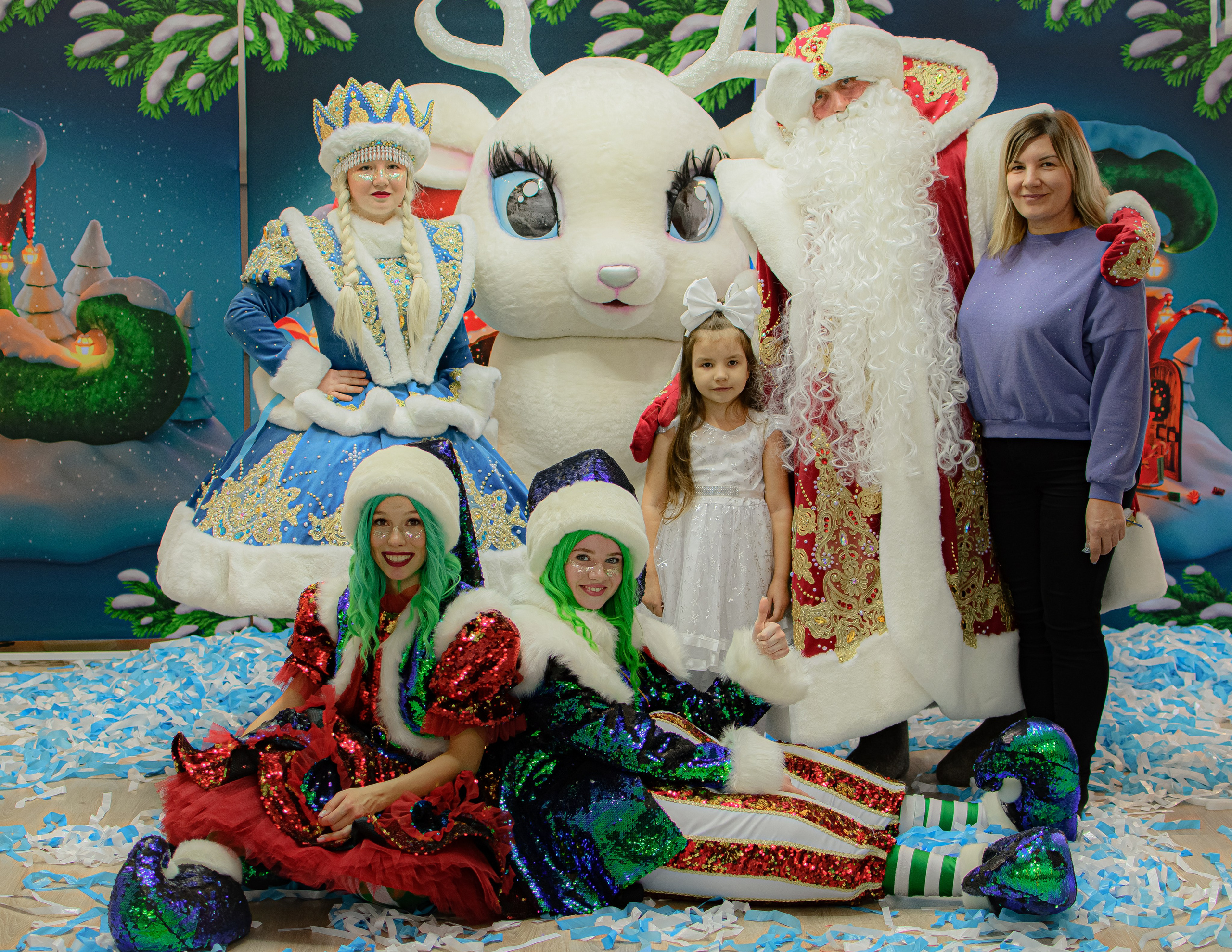 HAPPY NEW YEAR. Photokarish