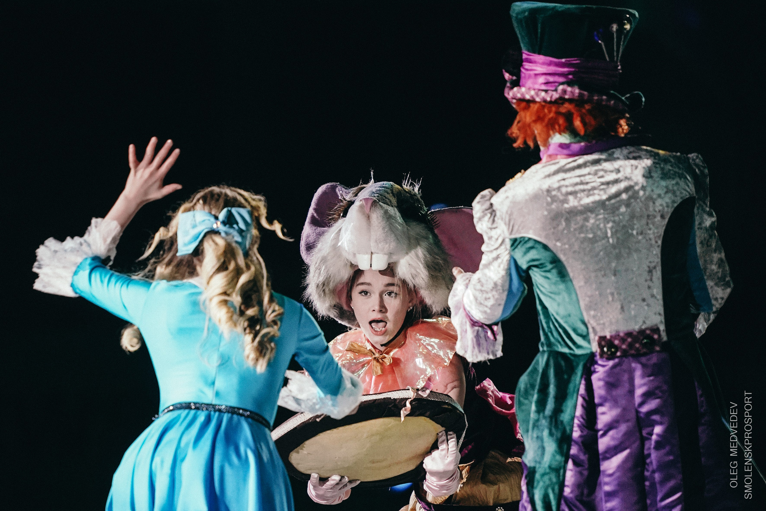 Алиса в стране чудес шоу на льду. Спортивный фотограф Олег Медведев | prosport67 | Смоленск