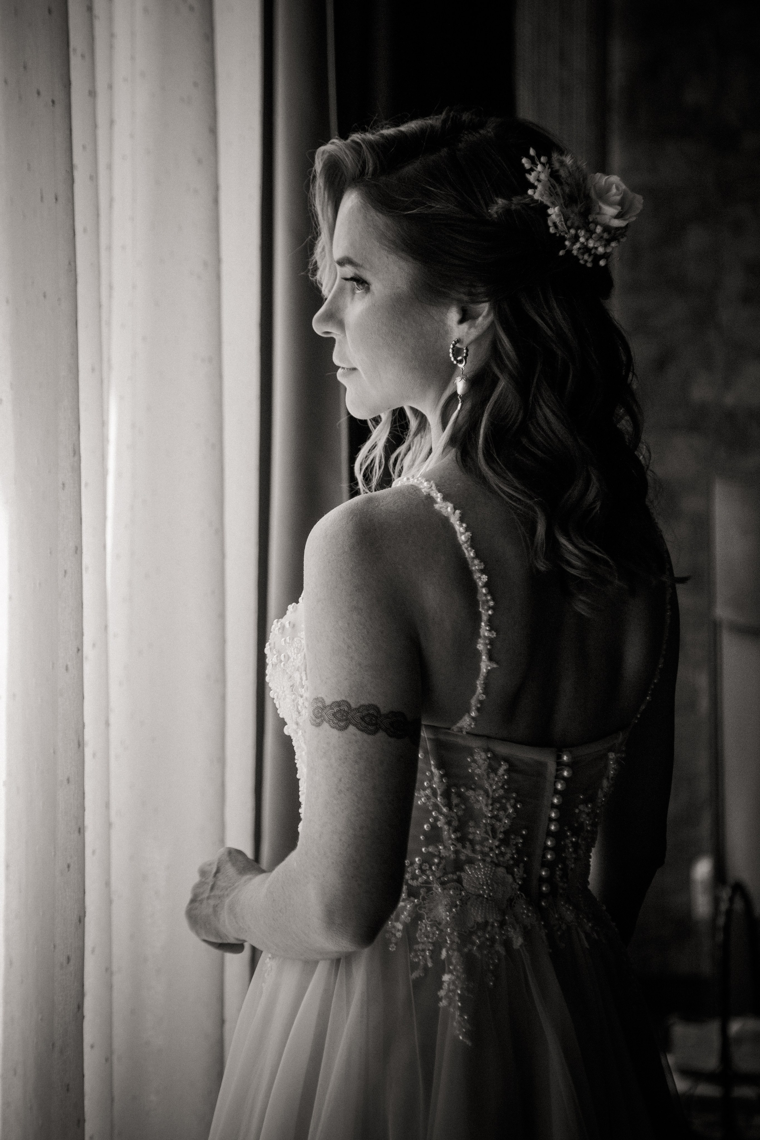 сборы невесты в загородном отеле Lafa московская область