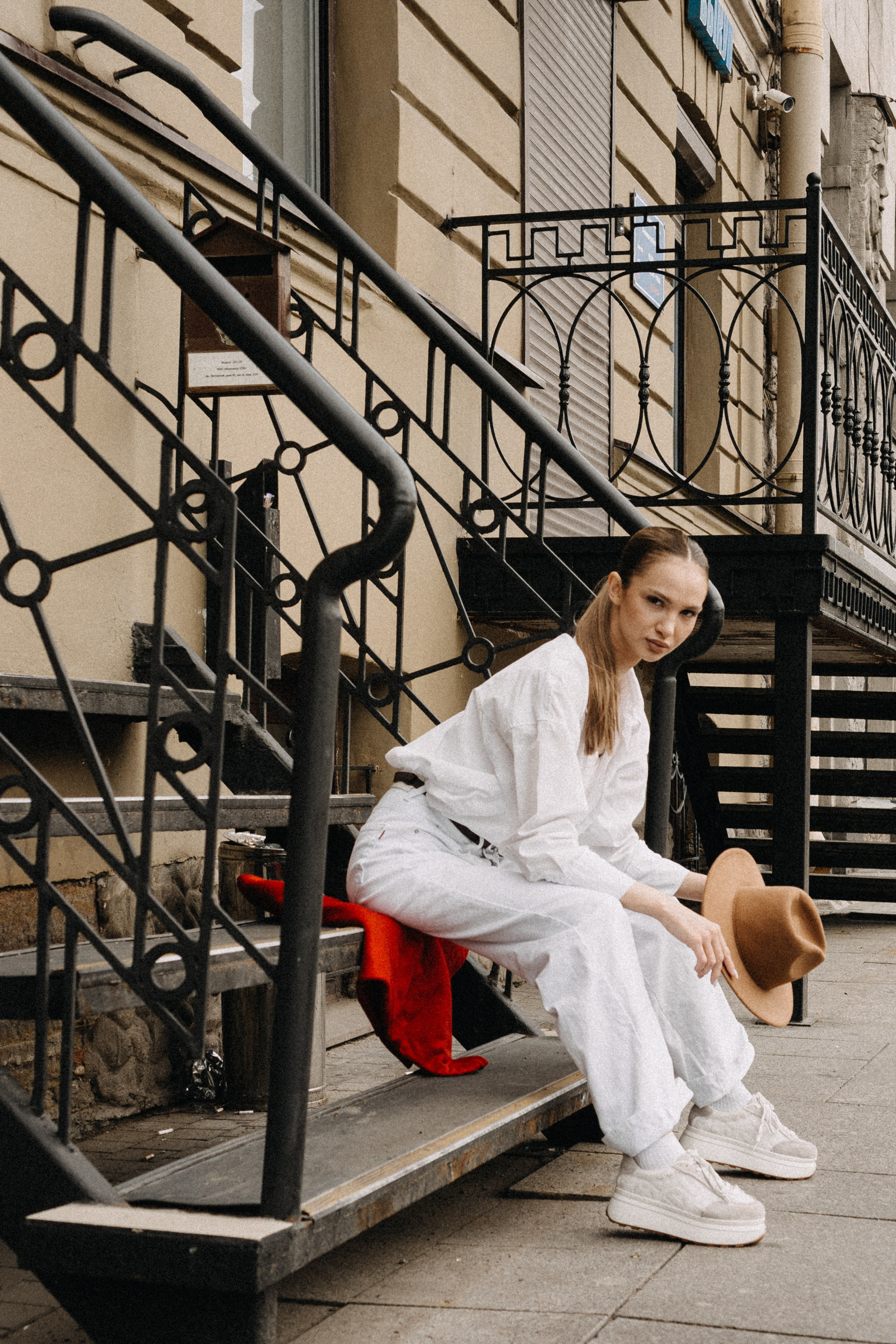 МЫ ГУЛЯЛИ ПРО КРЫШАМ ПИТЕРА. Профессиональный фотограф, Санкт-Петербург — Виктория Богомолова