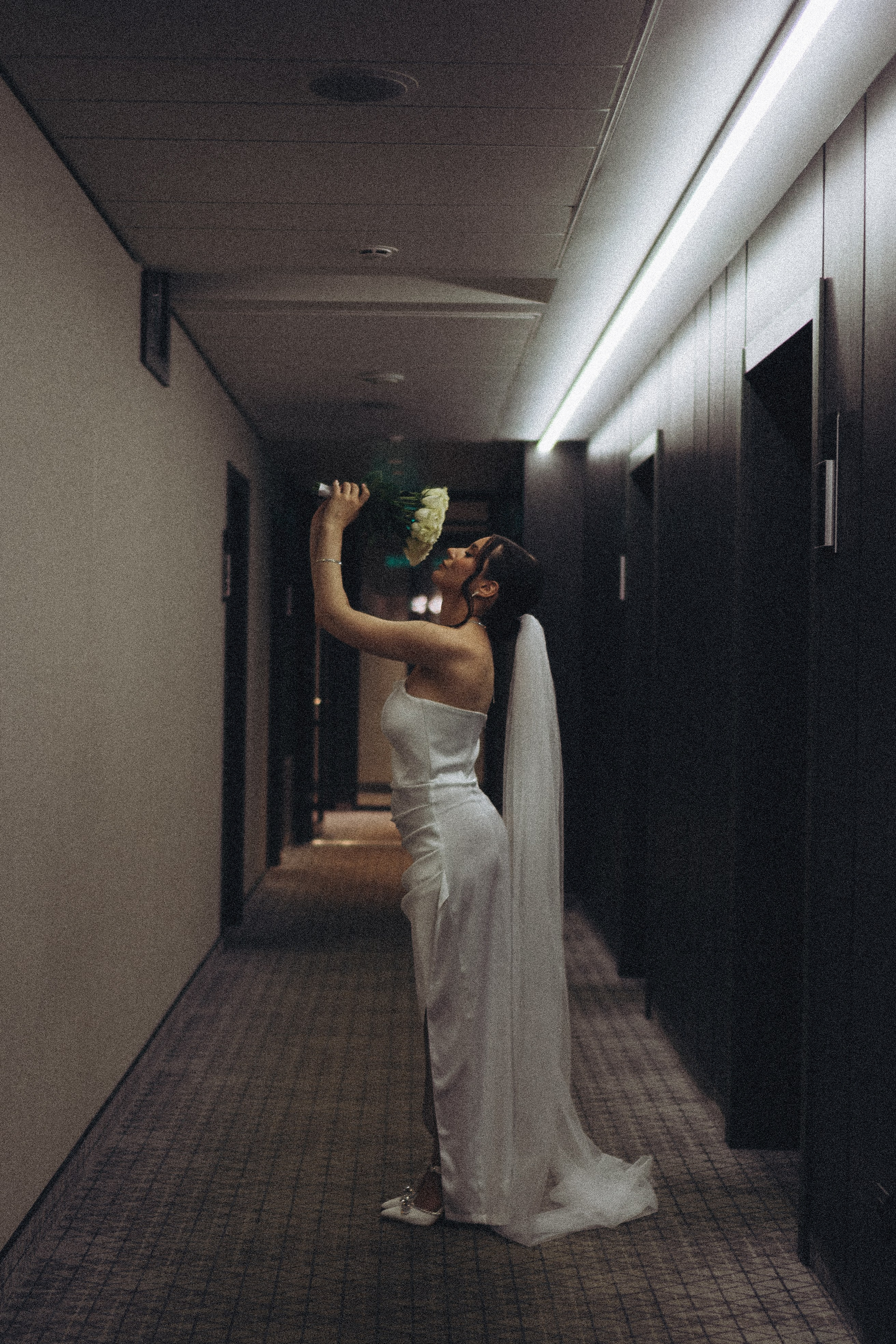 СВАДЕБНАЯ СЬЕМКА СБОРОВ ЖЕНИХА И НЕВЕСТЫ В ОТЕЛЕ И ТАКЖЕ ФОТОСЕССИИЯ В ОТЕЛЕЕ МЕГАПОЛИС БРЯНСК. Профессиональный фотограф, Санкт-Петербург — Виктория Богомолова