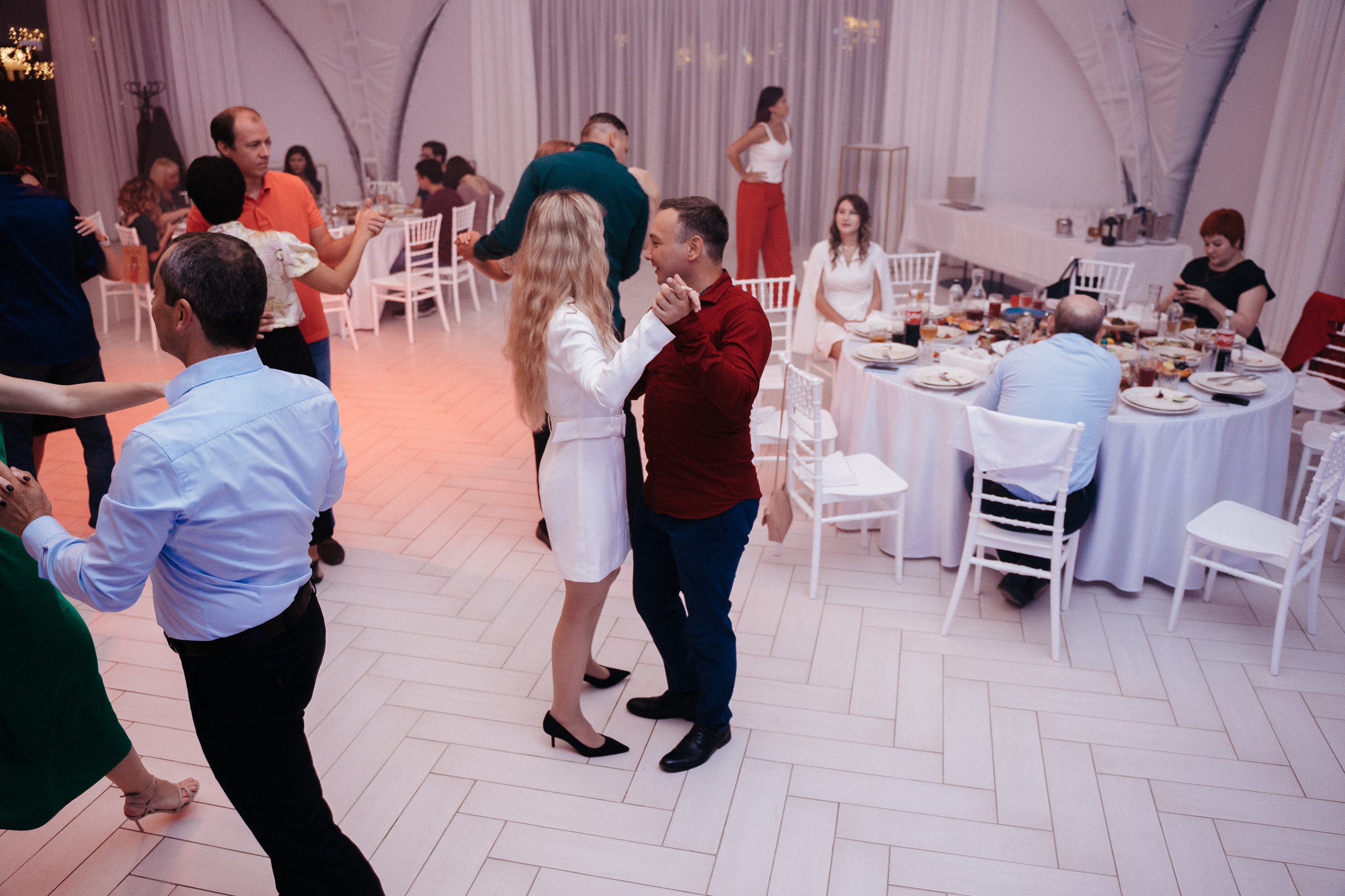 Ави Центр. Свадебный фотограф в Симферополе