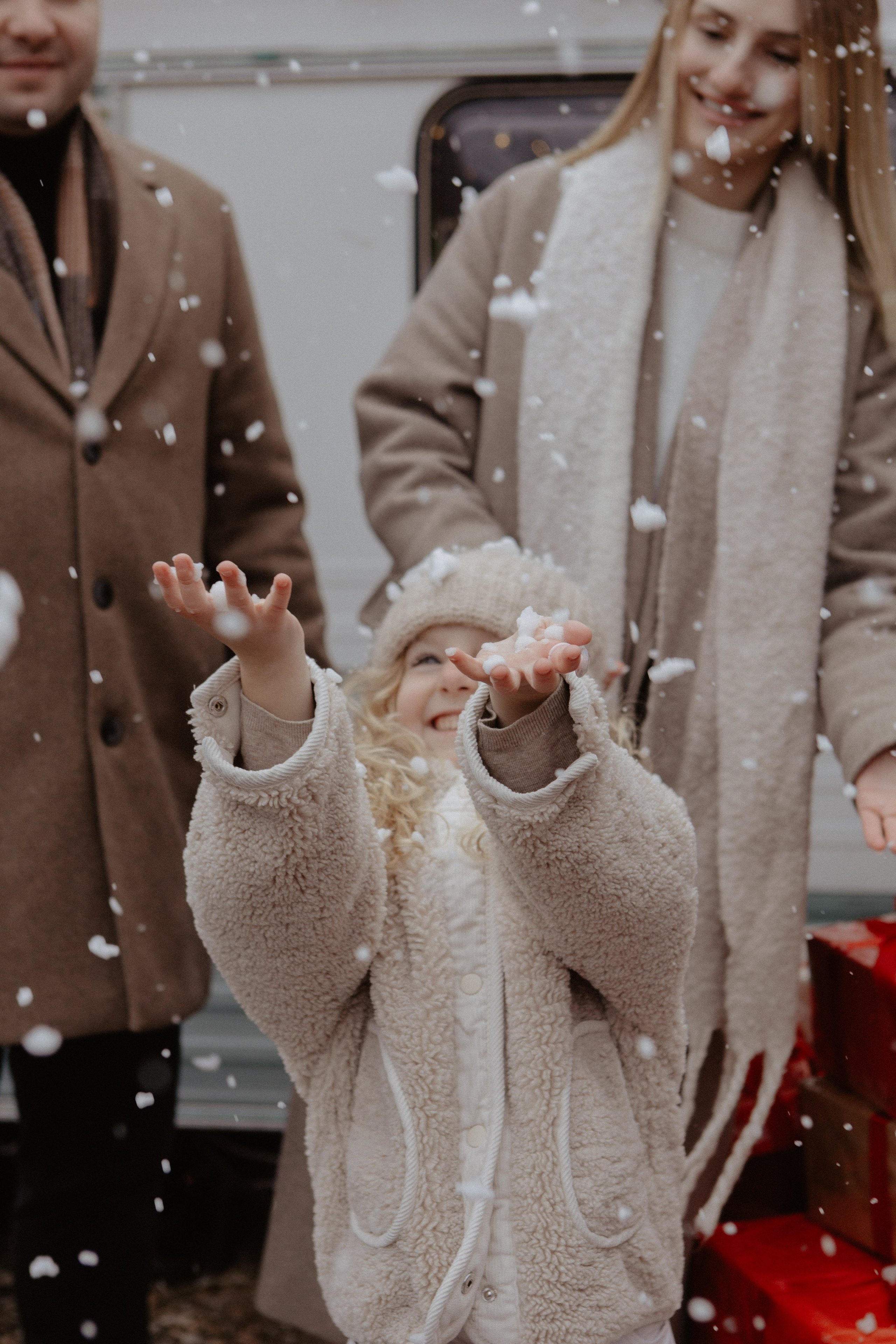 Olesya, Yaroslav and Vlada. Photographer Lisbon|Portugal Nadiya Kharytonenko