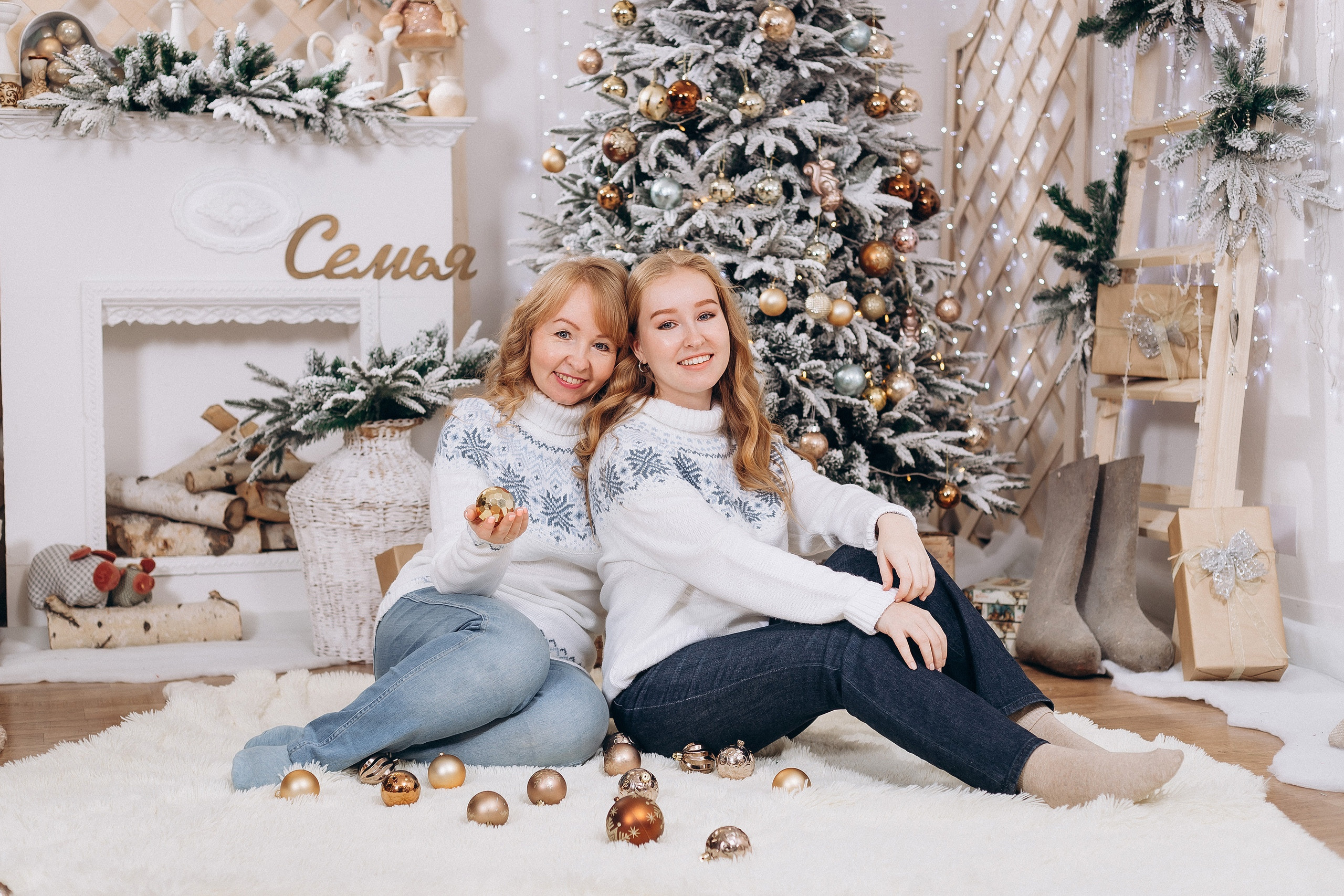 © Фотостудия "Олеся". Все права защищены. "Любое использование или копирование материалов или элементов дизайна сайта допускается только с разрешения правообладателя и со ссылкой на источник".