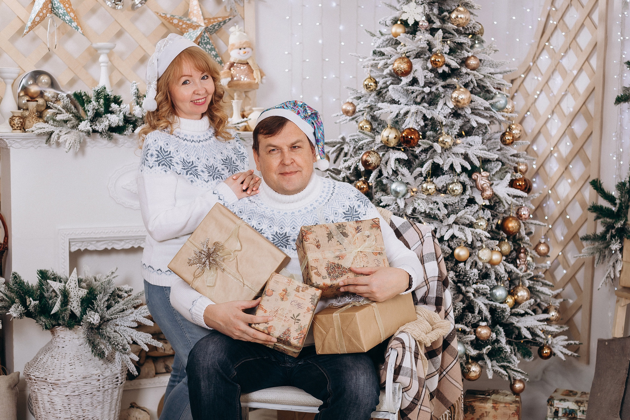 © Фотостудия "Олеся". Все права защищены. "Любое использование или копирование материалов или элементов дизайна сайта допускается только с разрешения правообладателя и со ссылкой на источник".