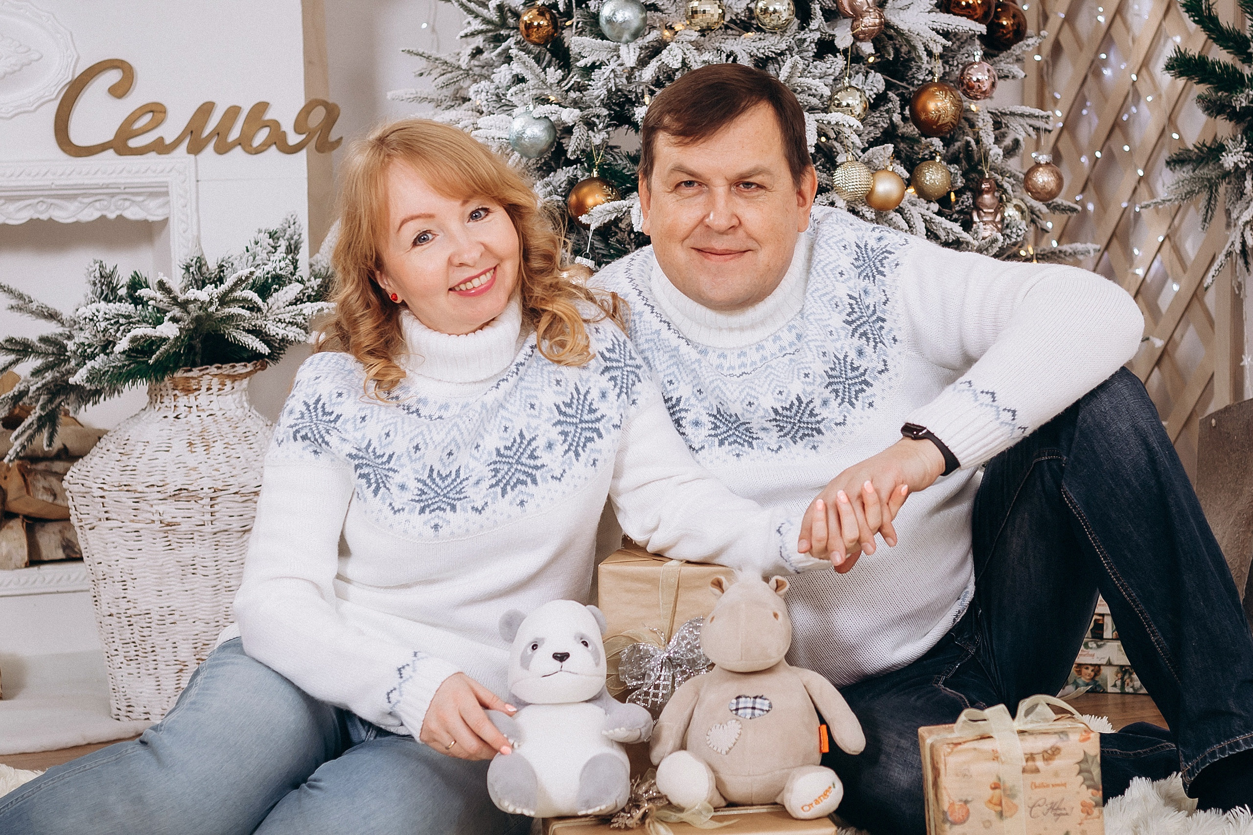 © Фотостудия "Олеся". Все права защищены. "Любое использование или копирование материалов или элементов дизайна сайта допускается только с разрешения правообладателя и со ссылкой на источник".