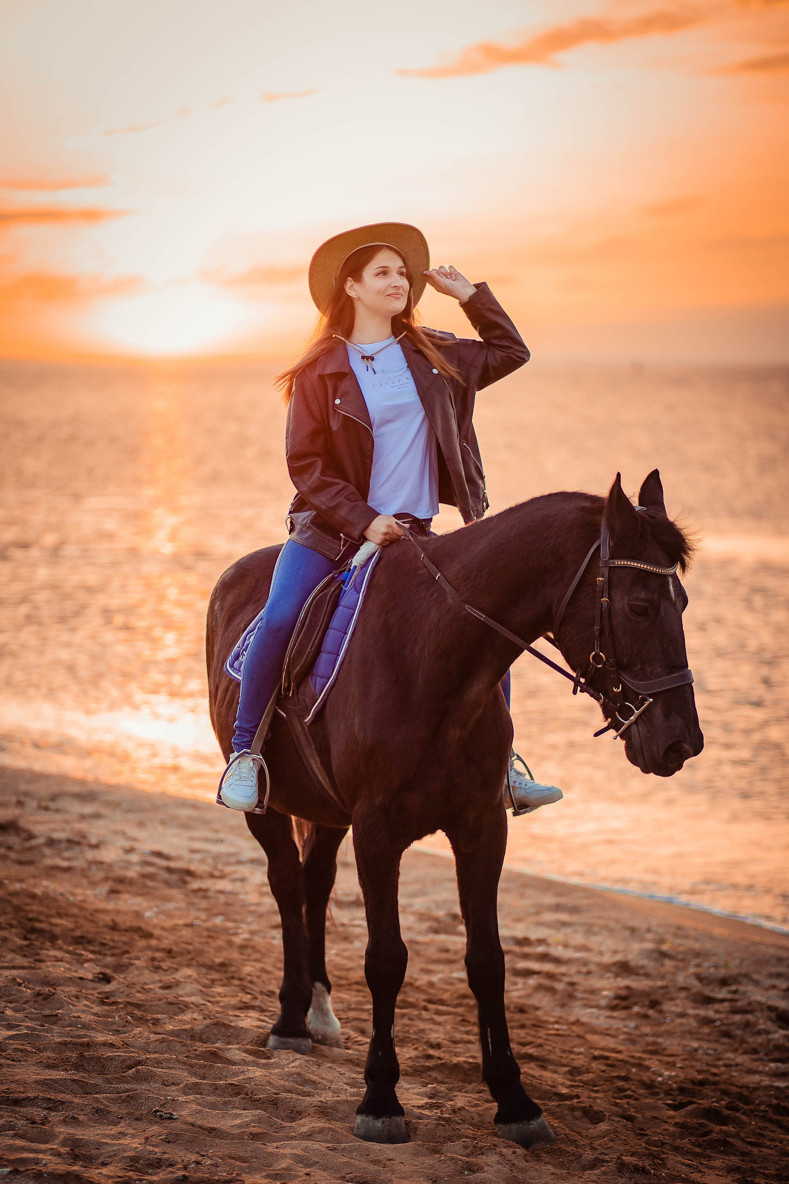 Фотосессия на море с лошадью. Фотограф в Феодосии Наталья Булгакова