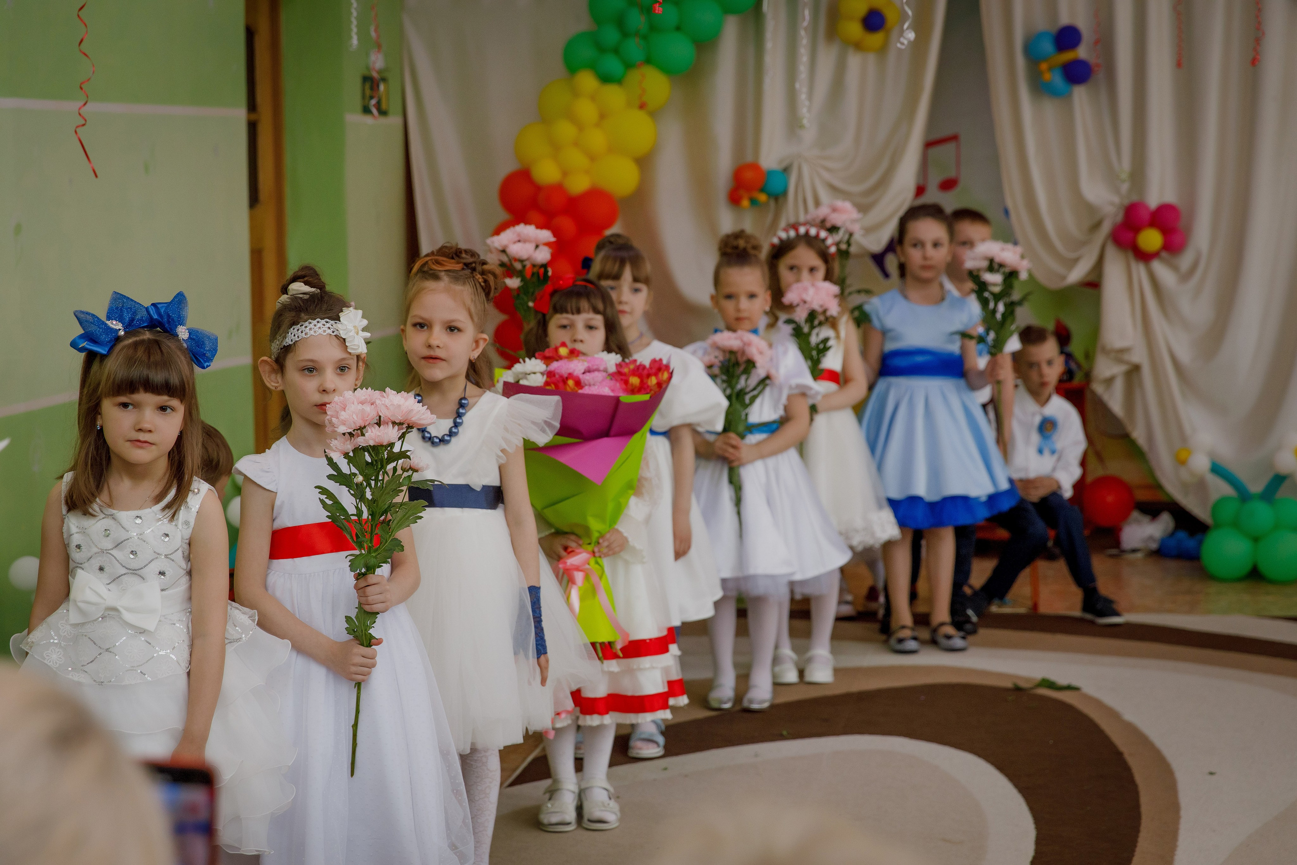 Выпускной ДС 23. Photoalbum-vl.ru