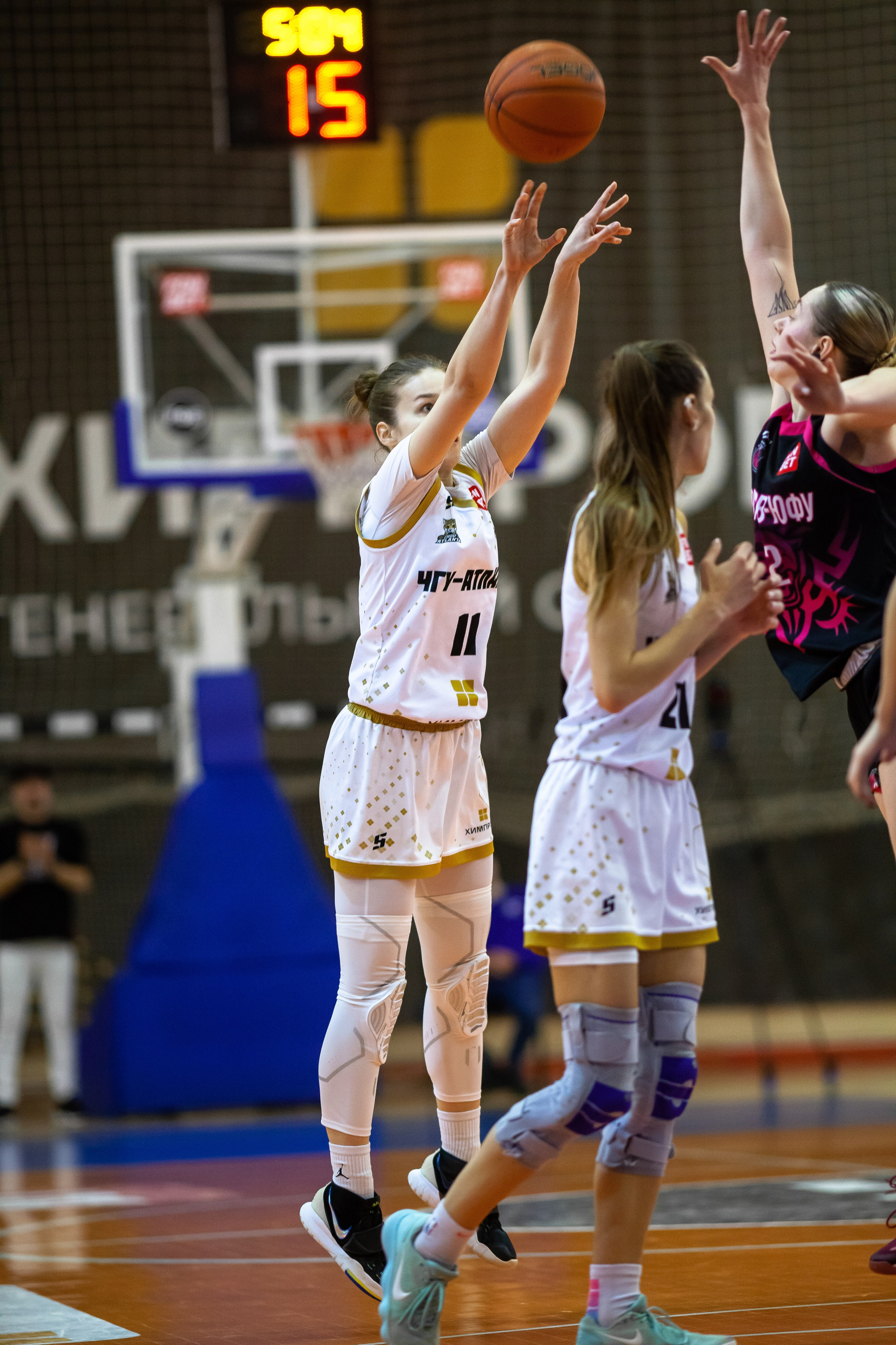 ЧГУ-Атланта — Ростов-ЮФУ / 1 игра. Фотография