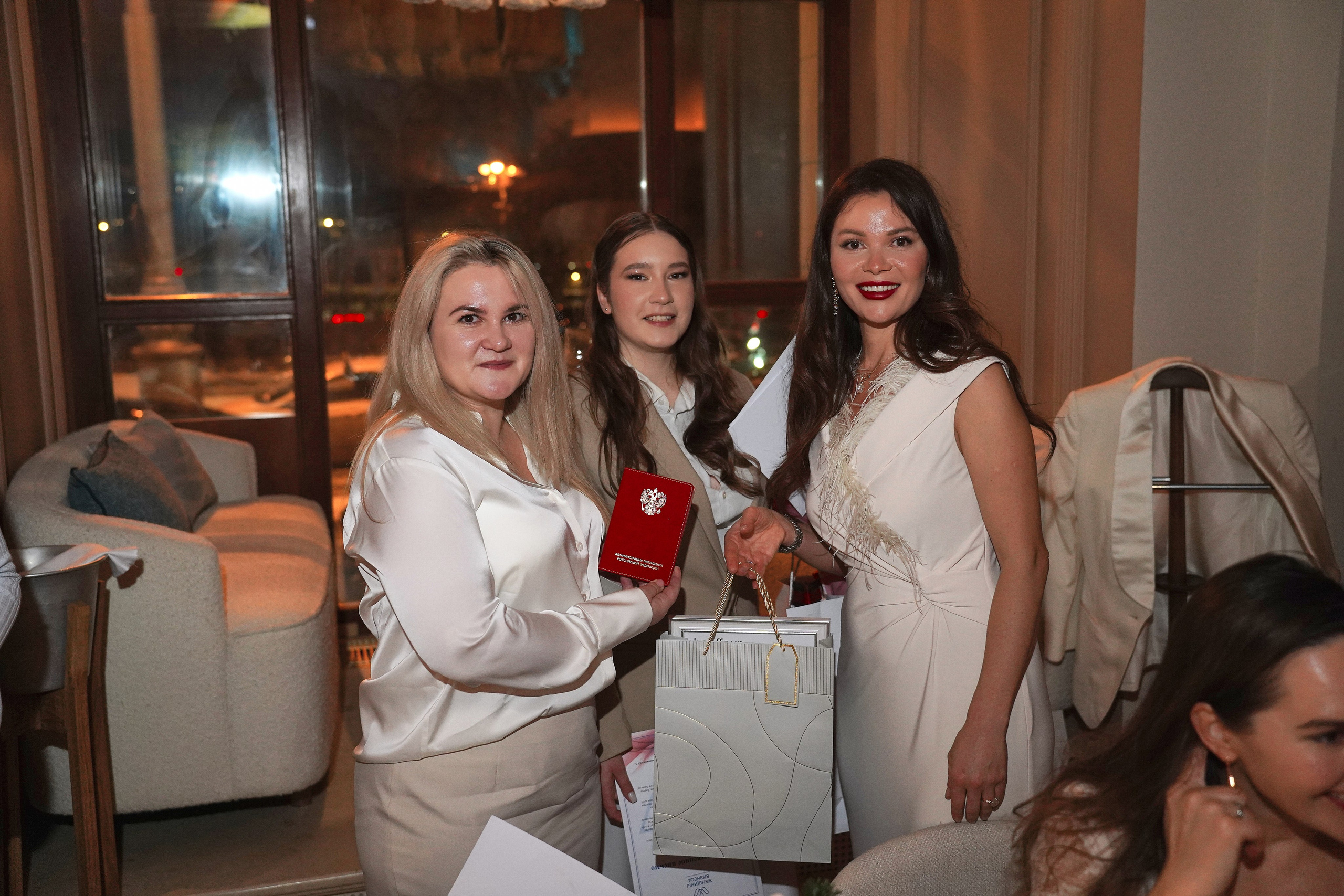 ZEA. Фотограф