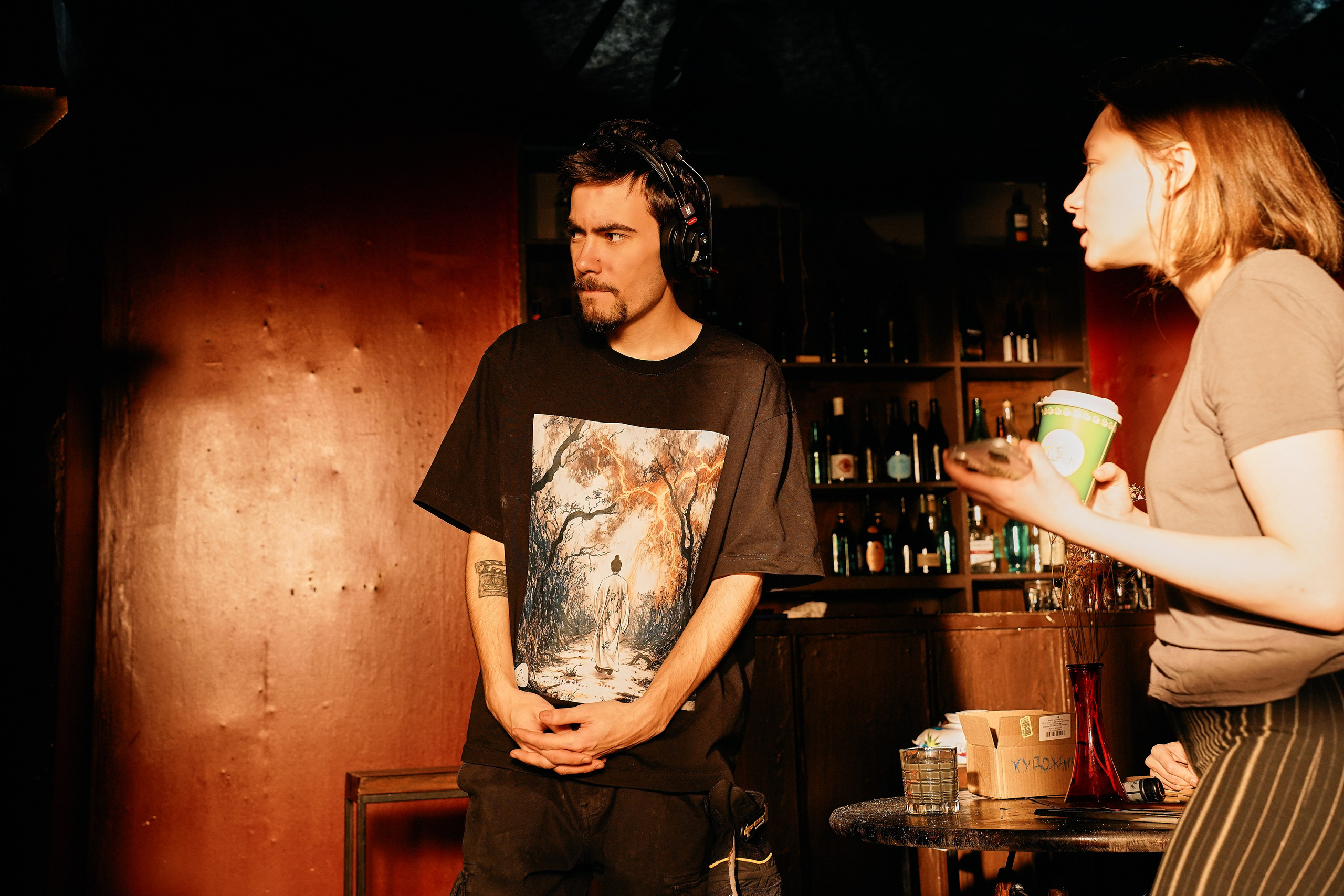 БЭКИ со съемок. Фотограф