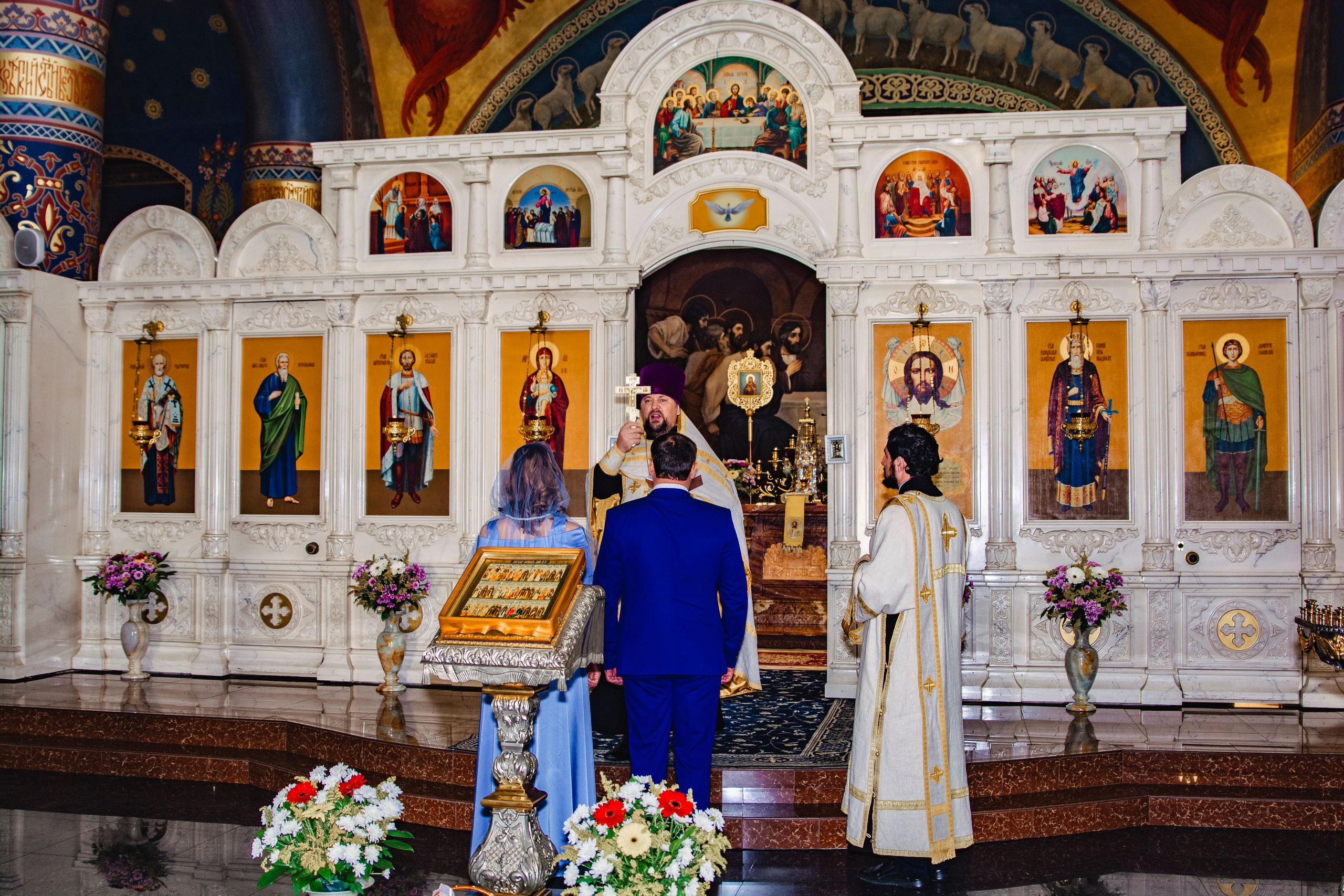 Венчание в храме в Сочи и Адлере.