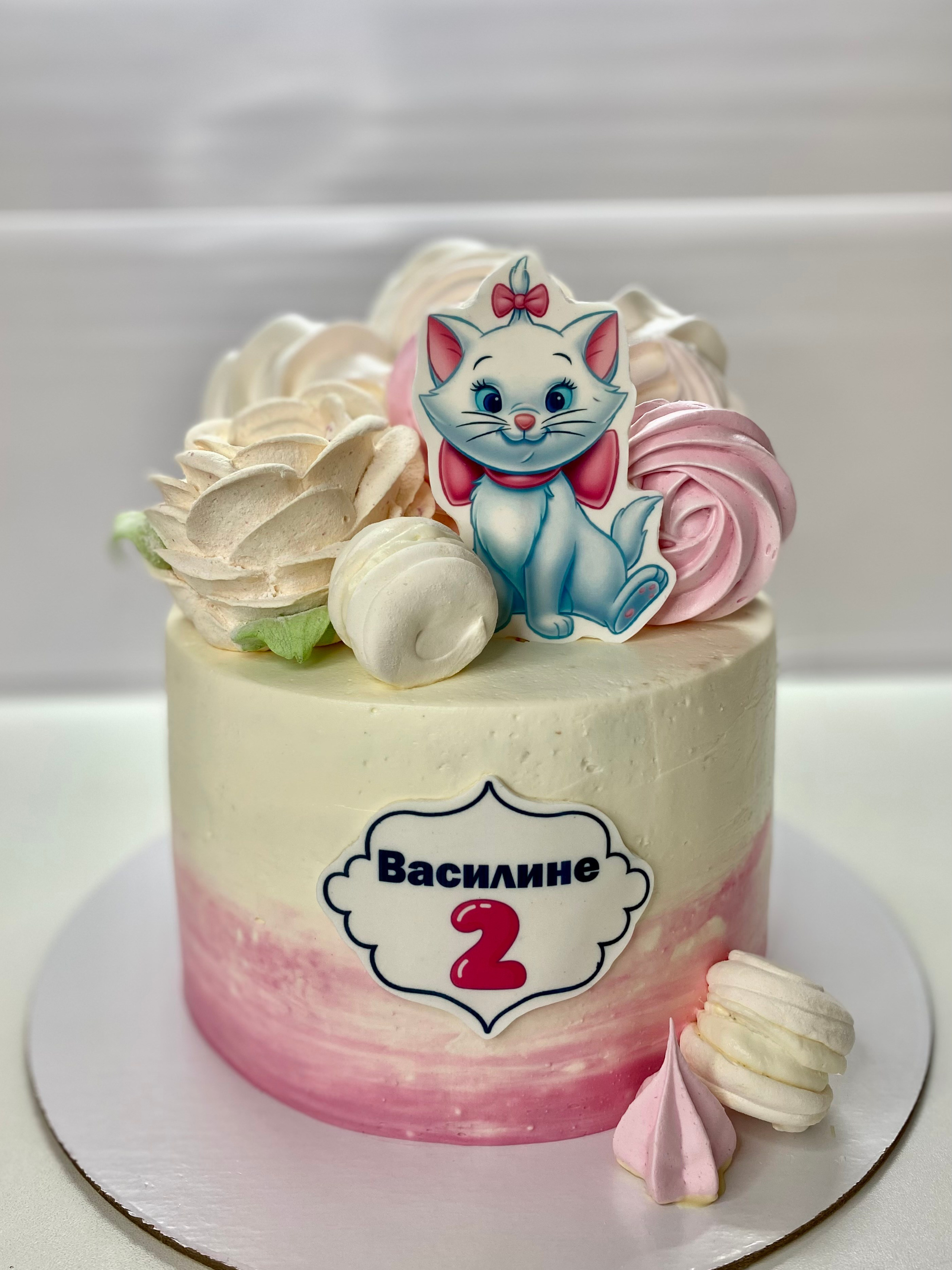 Торты. Katyasugarsugar капкейки, зефир, торты Москва