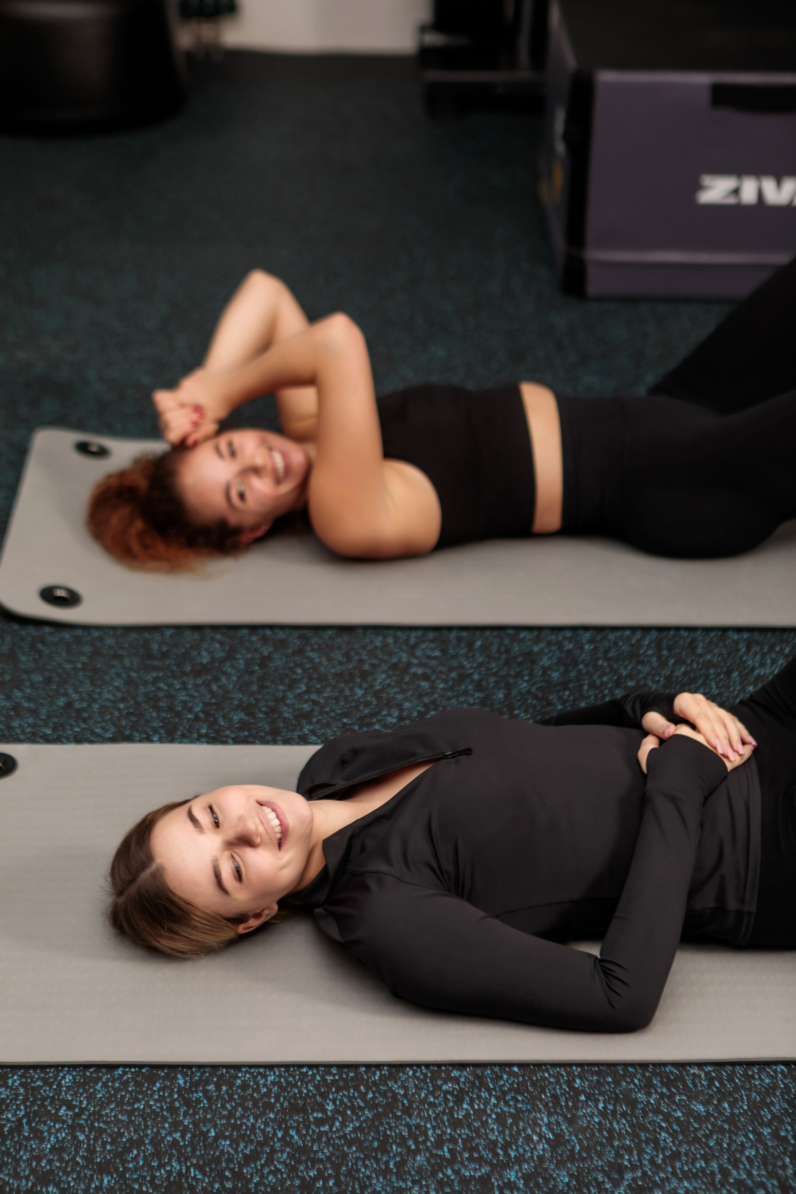 Фитнес-клуб Parus fit. Брук Артём