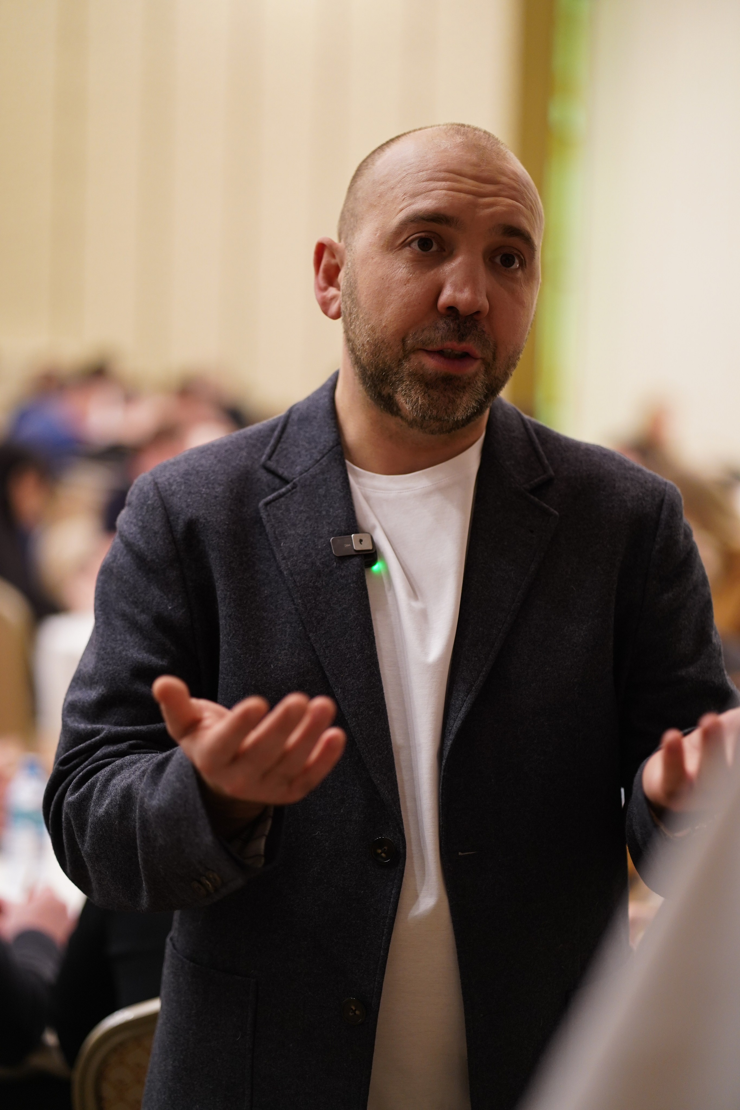 Малоэтажная страна конференция. Фотограф