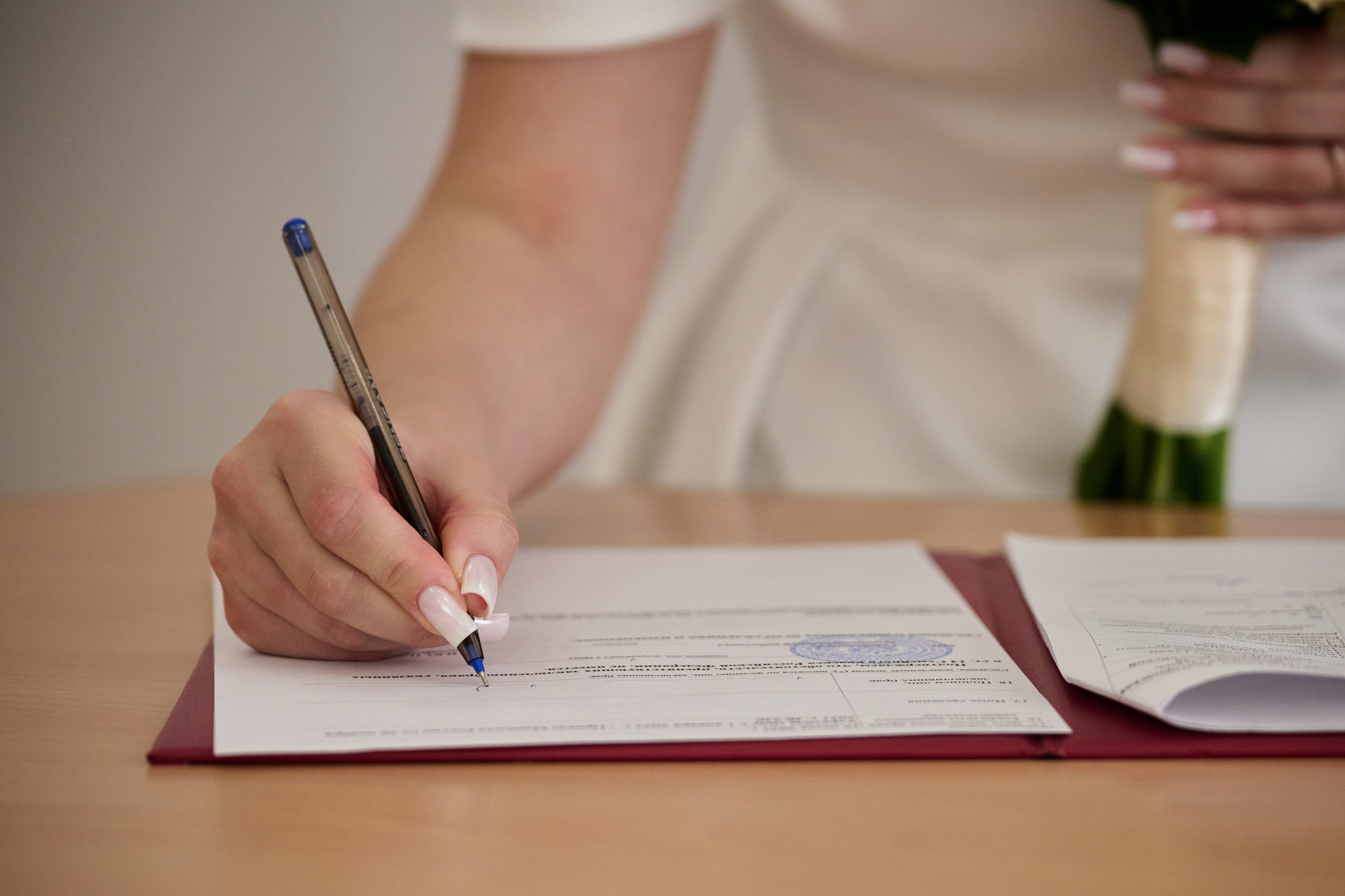 Свадебная фотосессия Никиты и Ангелины в Старом Осколе. Профессиональный фотограф Старый Оскол, Губкин — свадьба, венчание, крещение, юбилей и день рождения