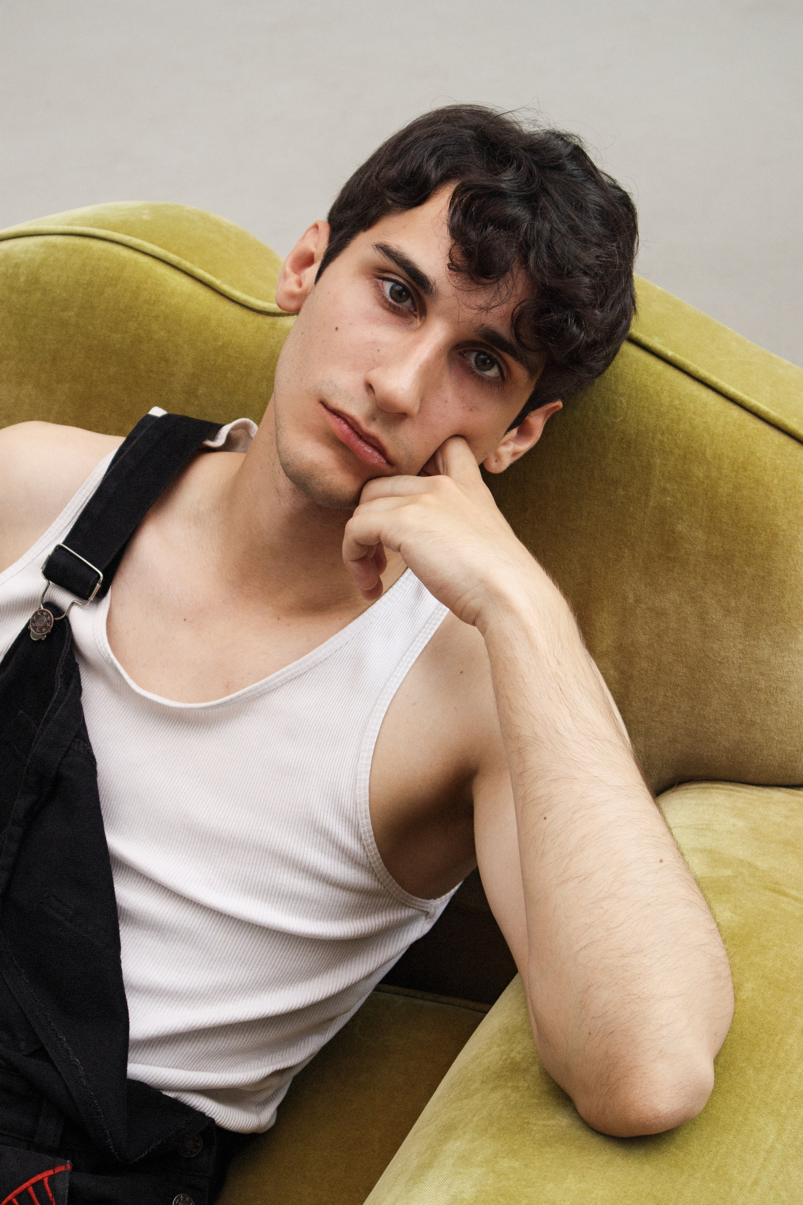 Студийный портрет. Фотограф интерьера, мебели и портрета в Санкт-Петербурге