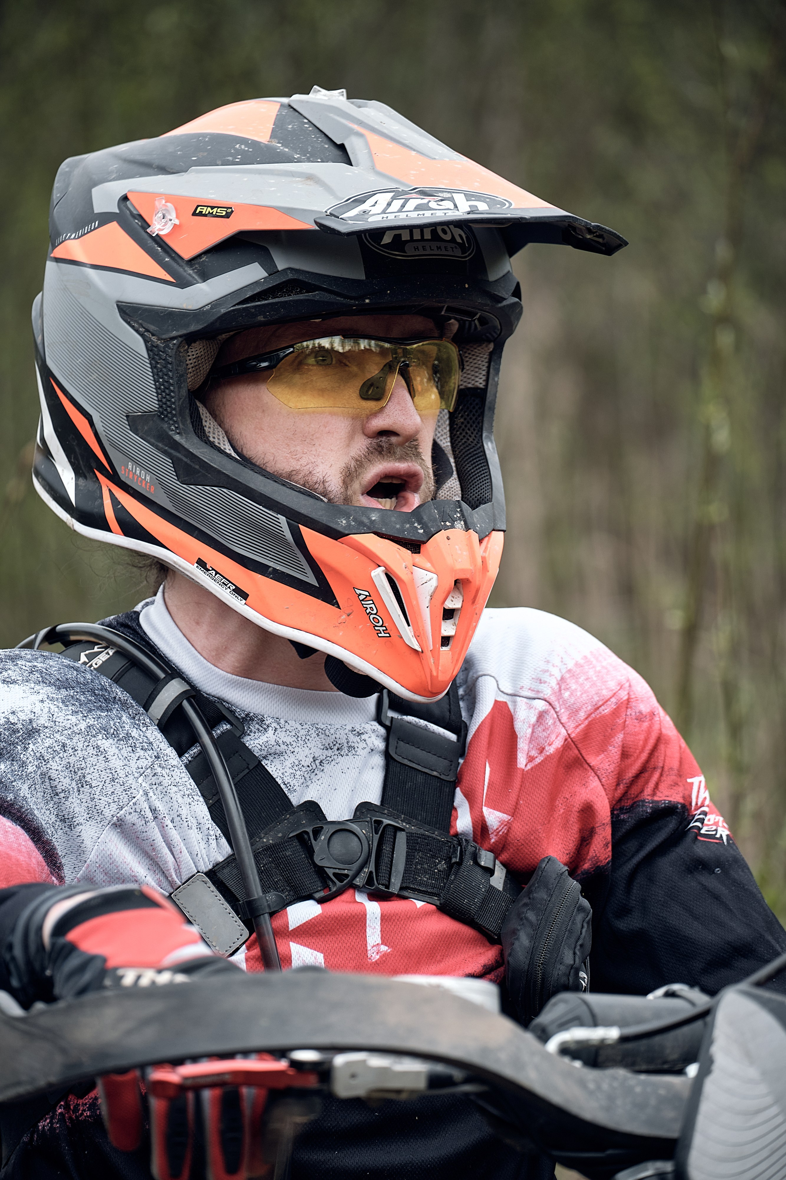 Репортажный фотограф в СПб и Гатчине. Свадебный фотограф в Санкт-Петербурге Гатчине и ЛО