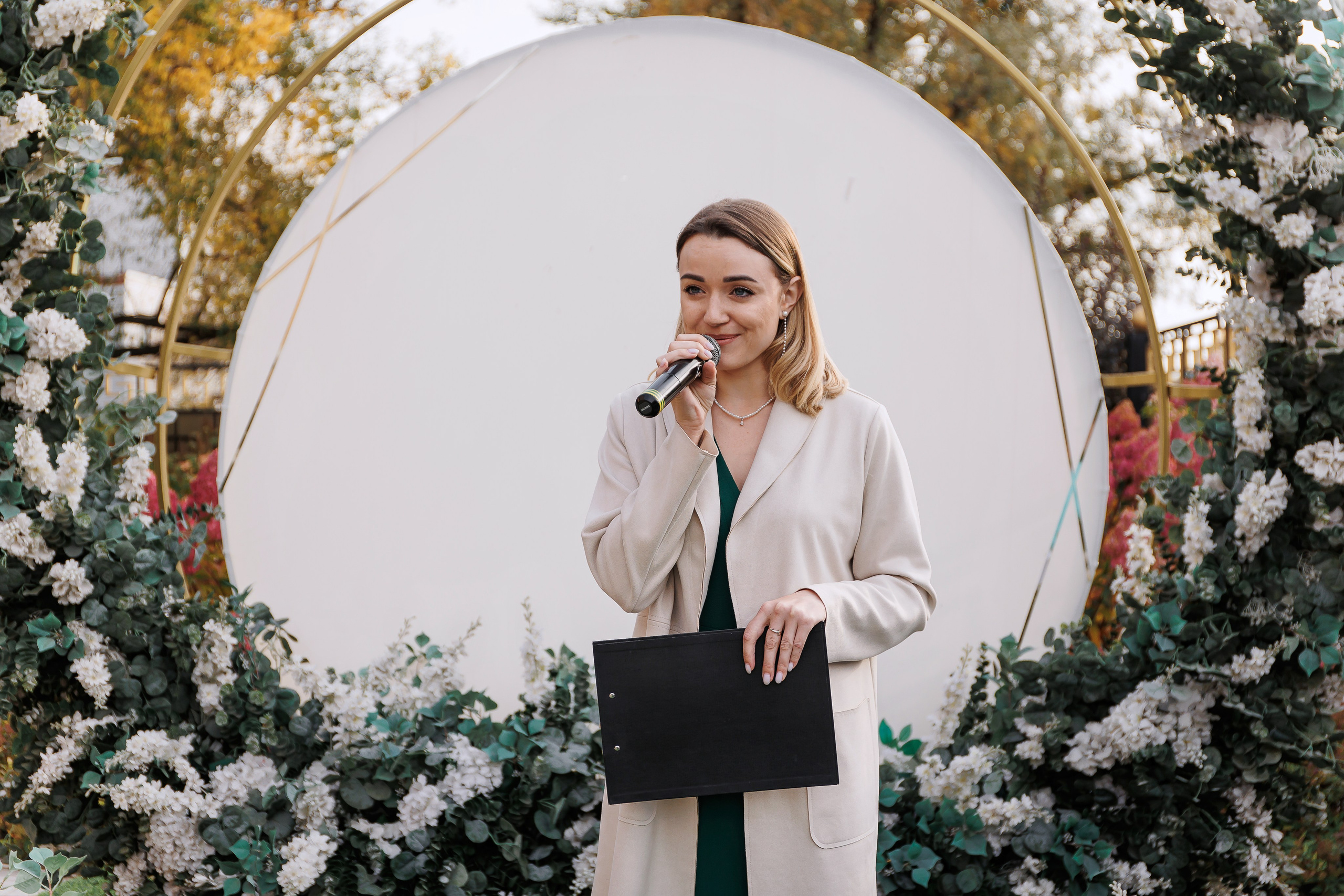 Юлия и Илья. Свадебный фотограф в Омске Яна Савина