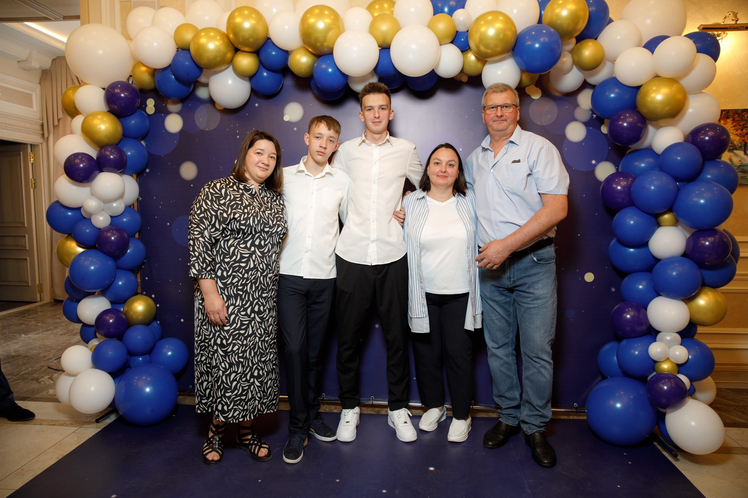 Вручение аттестатов. Свадебный фотограф в Ярославле Анастасия Архипова