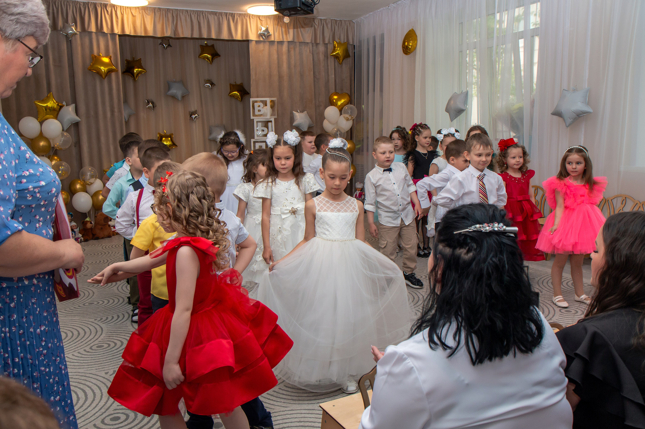 Впускной вечер в ДС «Солнышко» — 2025 г. Фотограф в Шелехове, лучшие выпускные альбомы в Шелехове