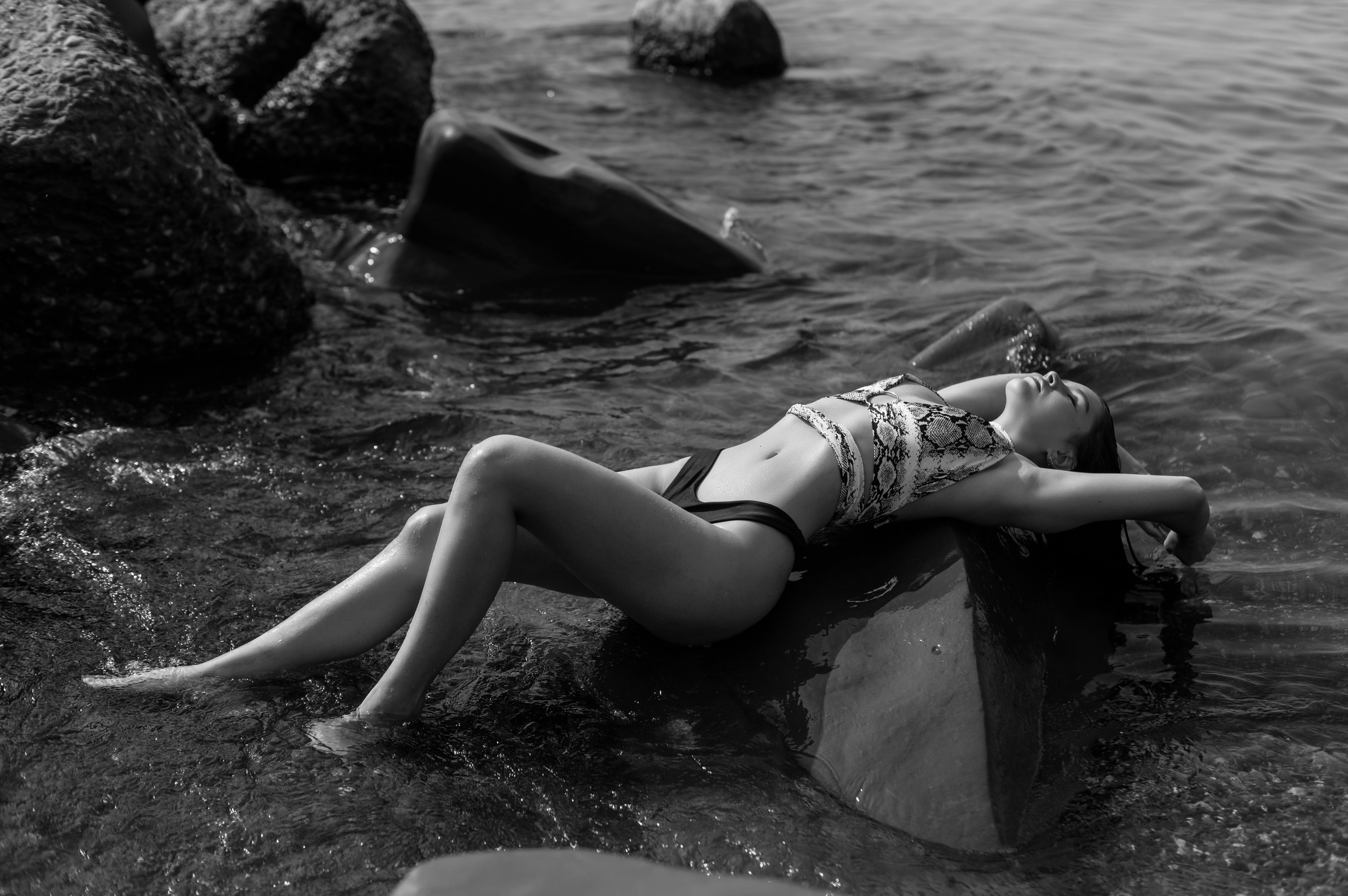 Люда пляж Мацеста. Наталья Слесаренко фотограф в Сочи