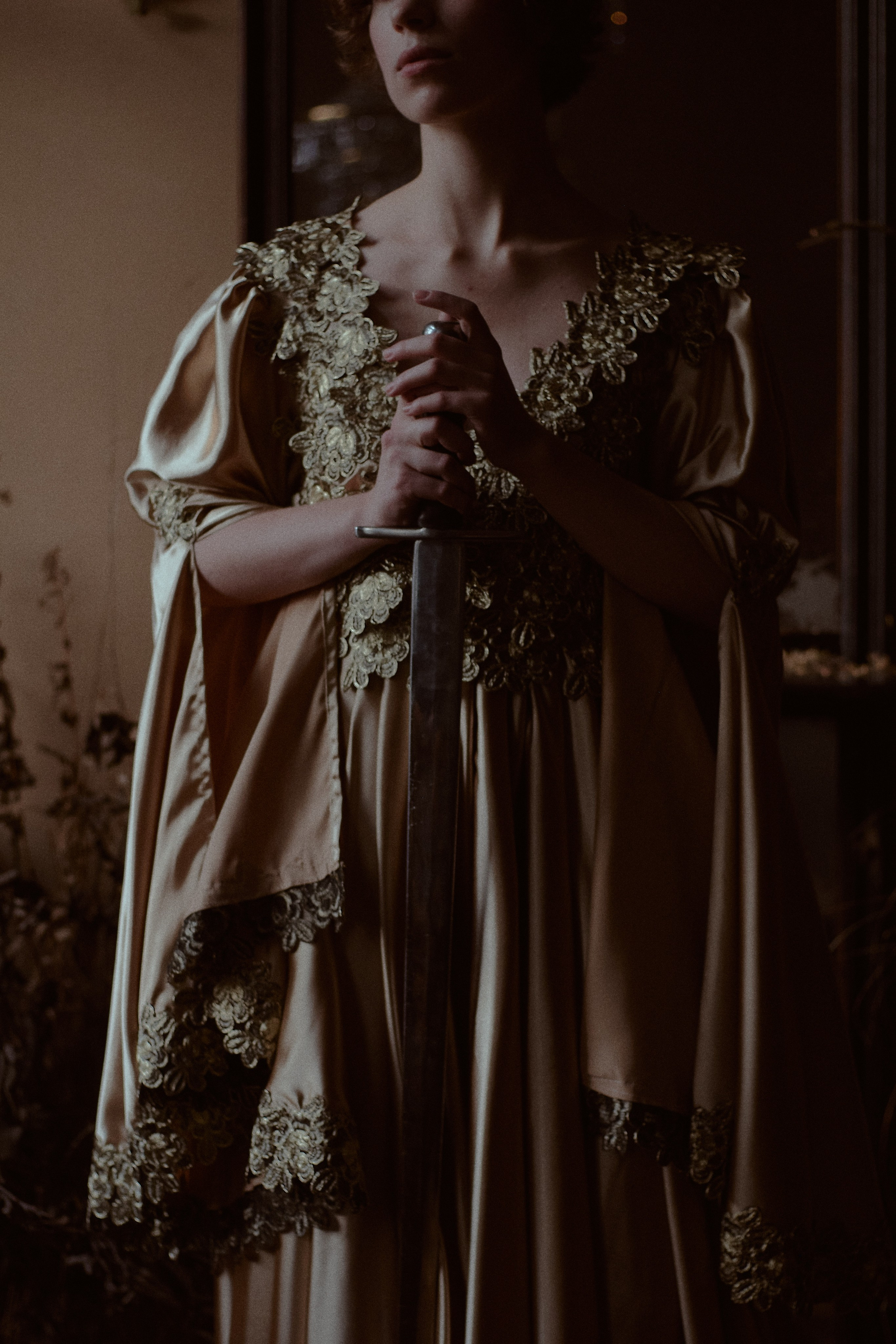 Сила. Фотограф лавстори Москва/МО Приятелева Ангелина