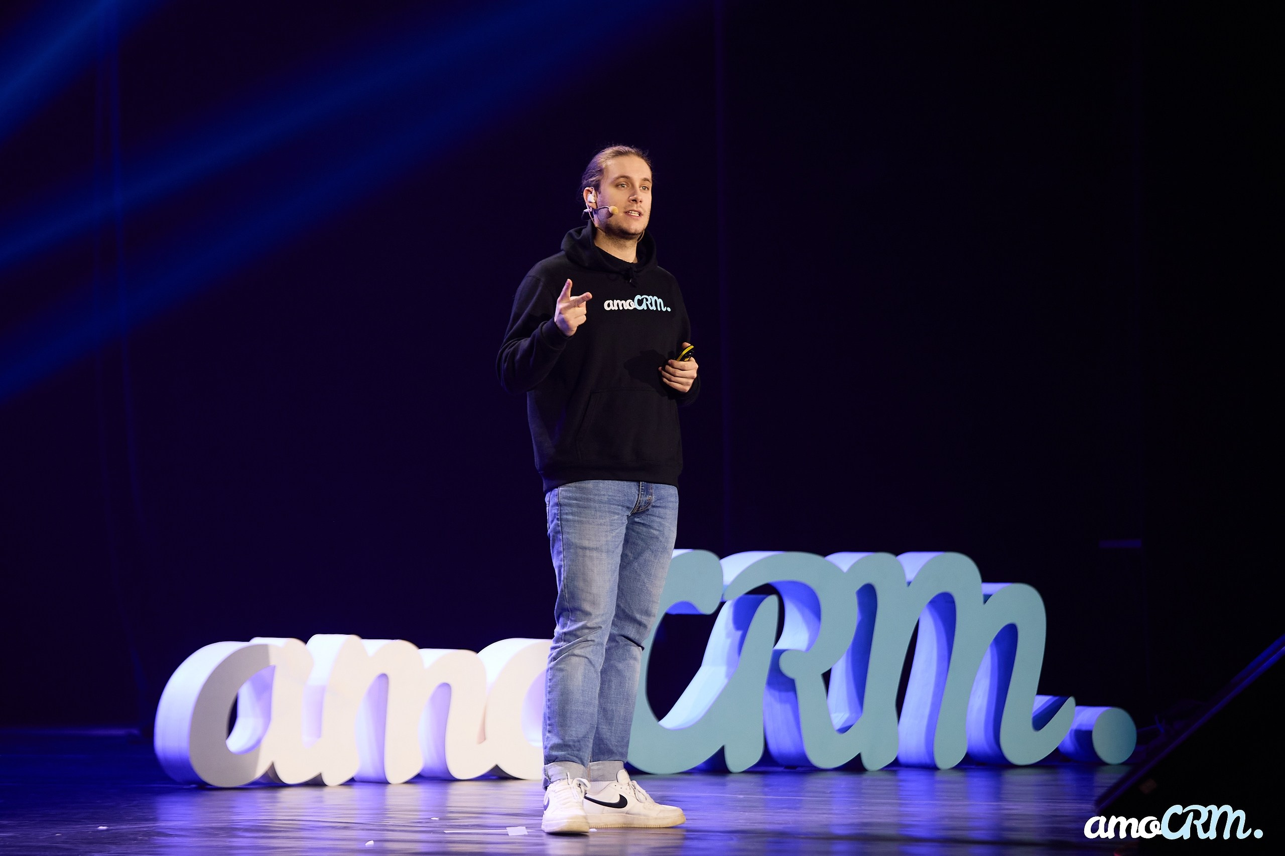 CRM Days от AmoCRM. Фотограф Валерий Сабрам