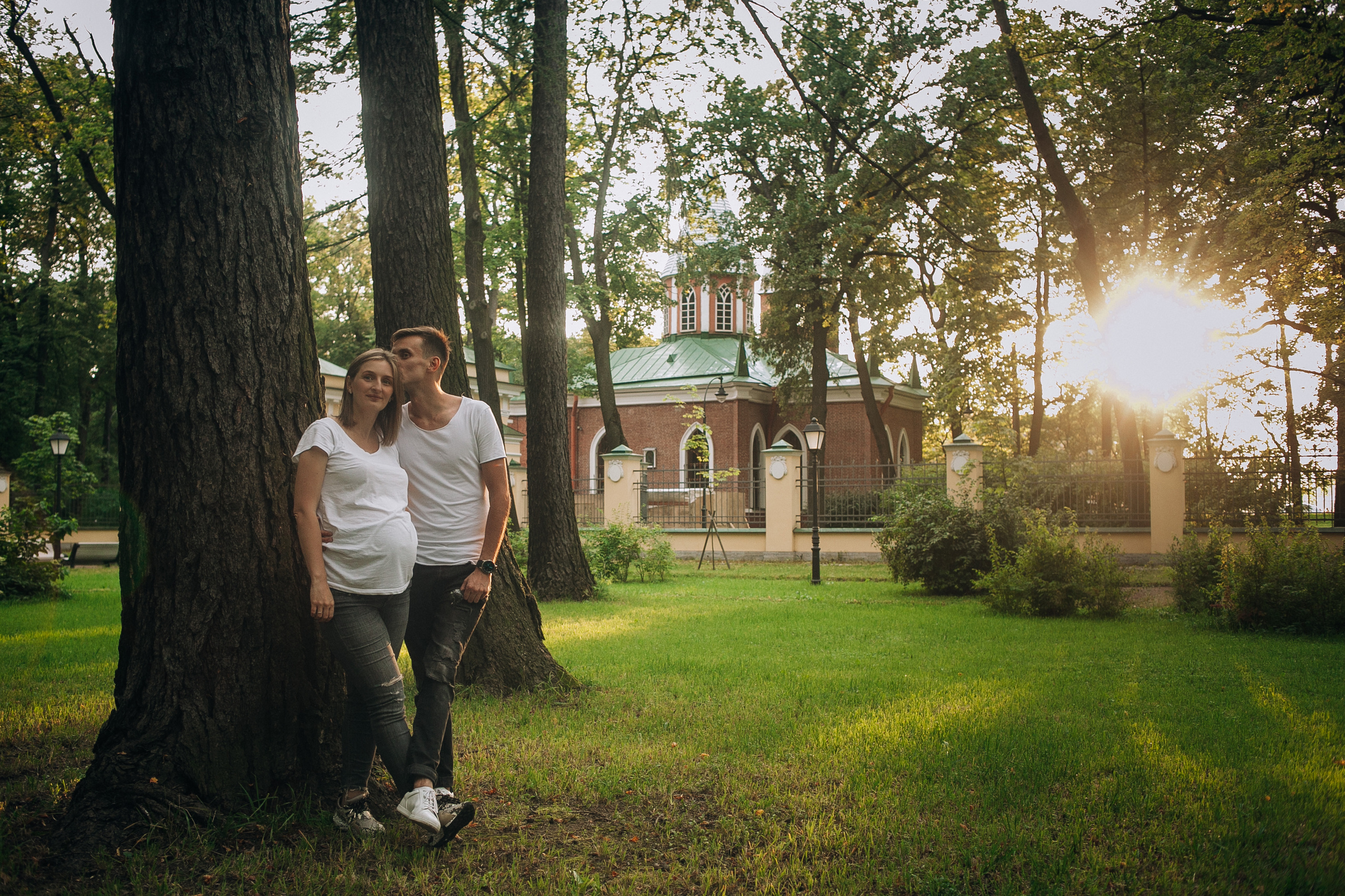 Семейная фотосессия на улице. Семейный фотограф, свадебный фотограф, женский портрет в Санкт-Петербу