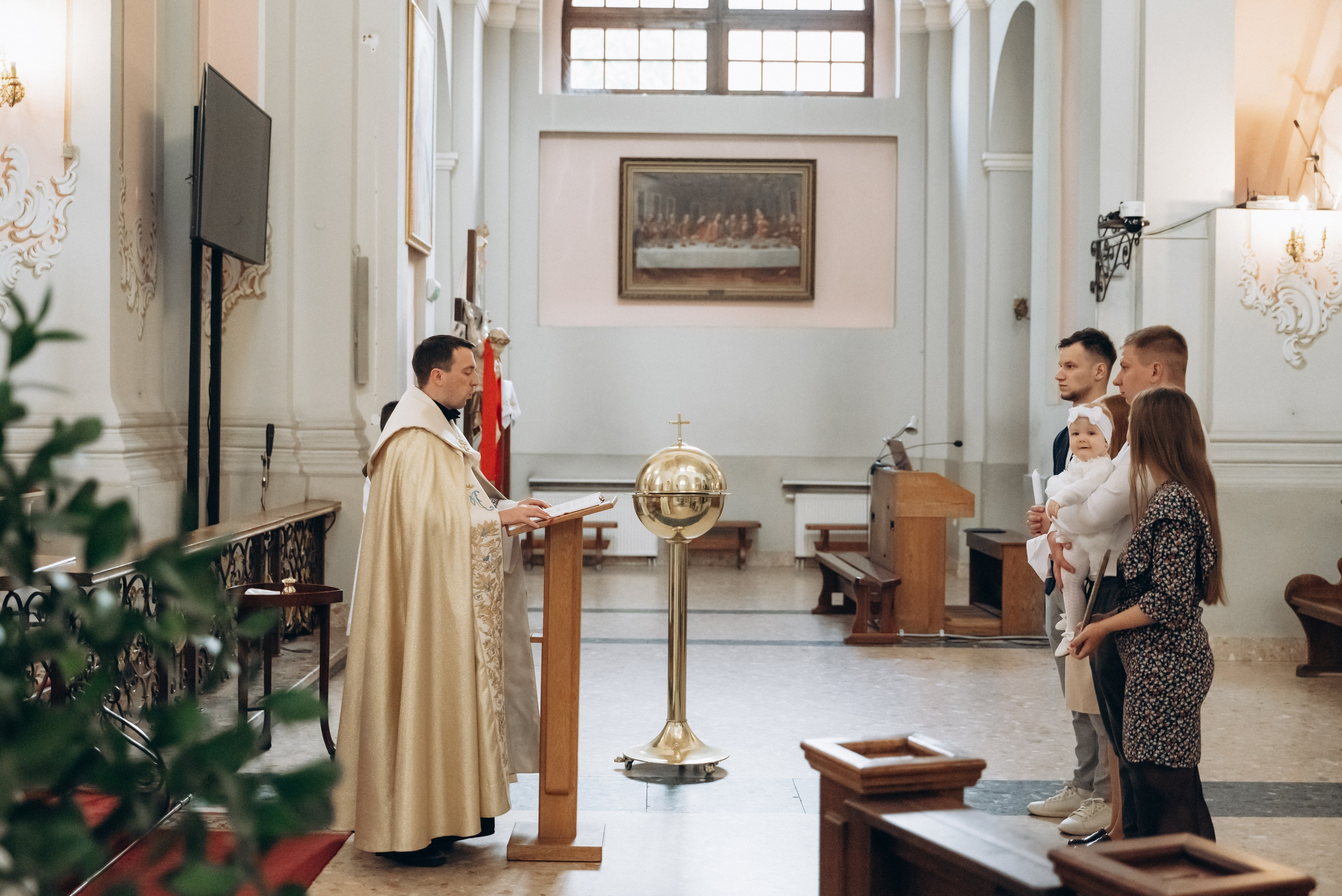 Крещение Ульяны (Белый костёл). Семейный фотограф в Минске Дарья Дреко