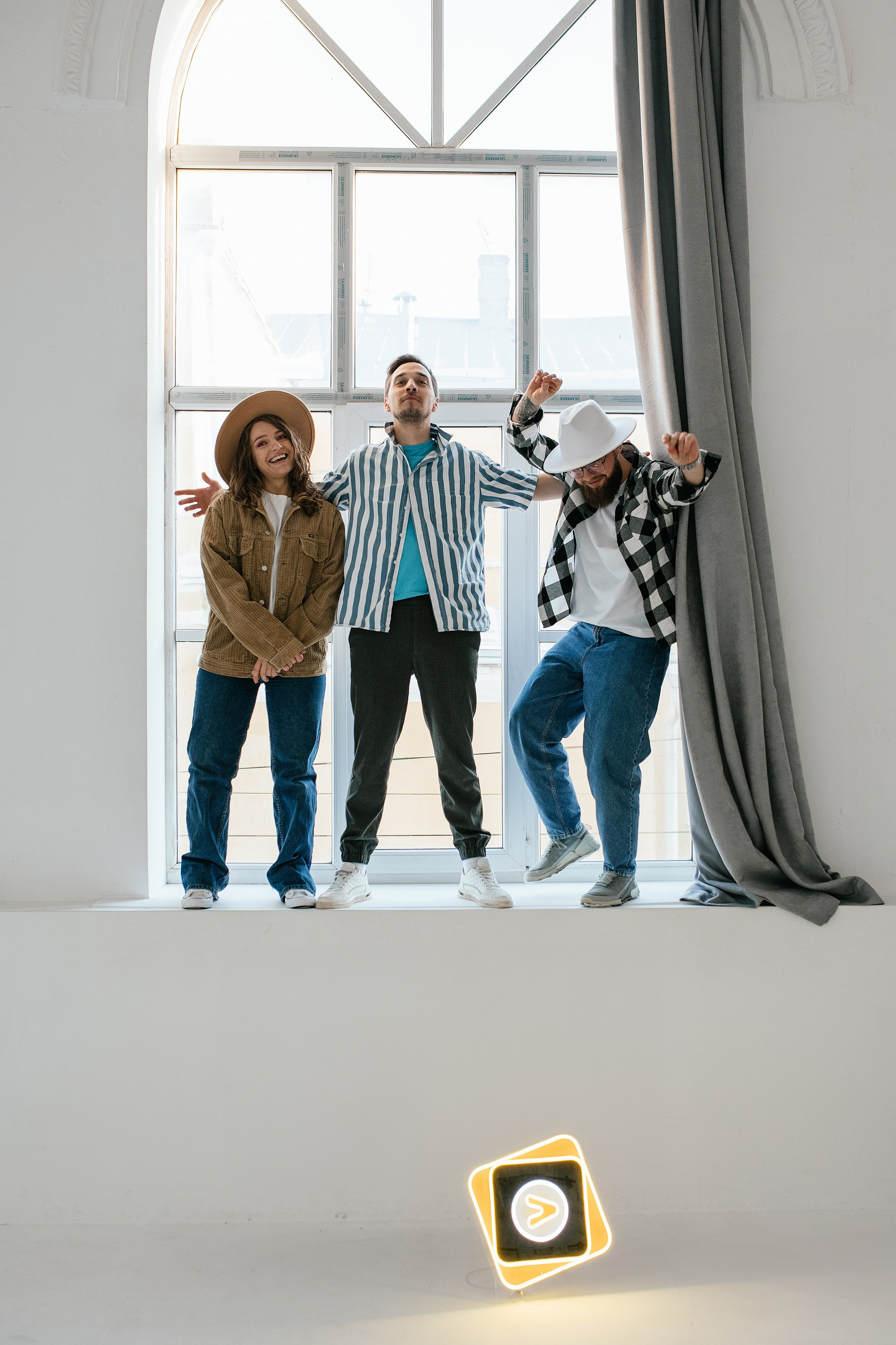 Для канала с подкастами. Свадебный, семейный фотограф в Рязани Лена Брант