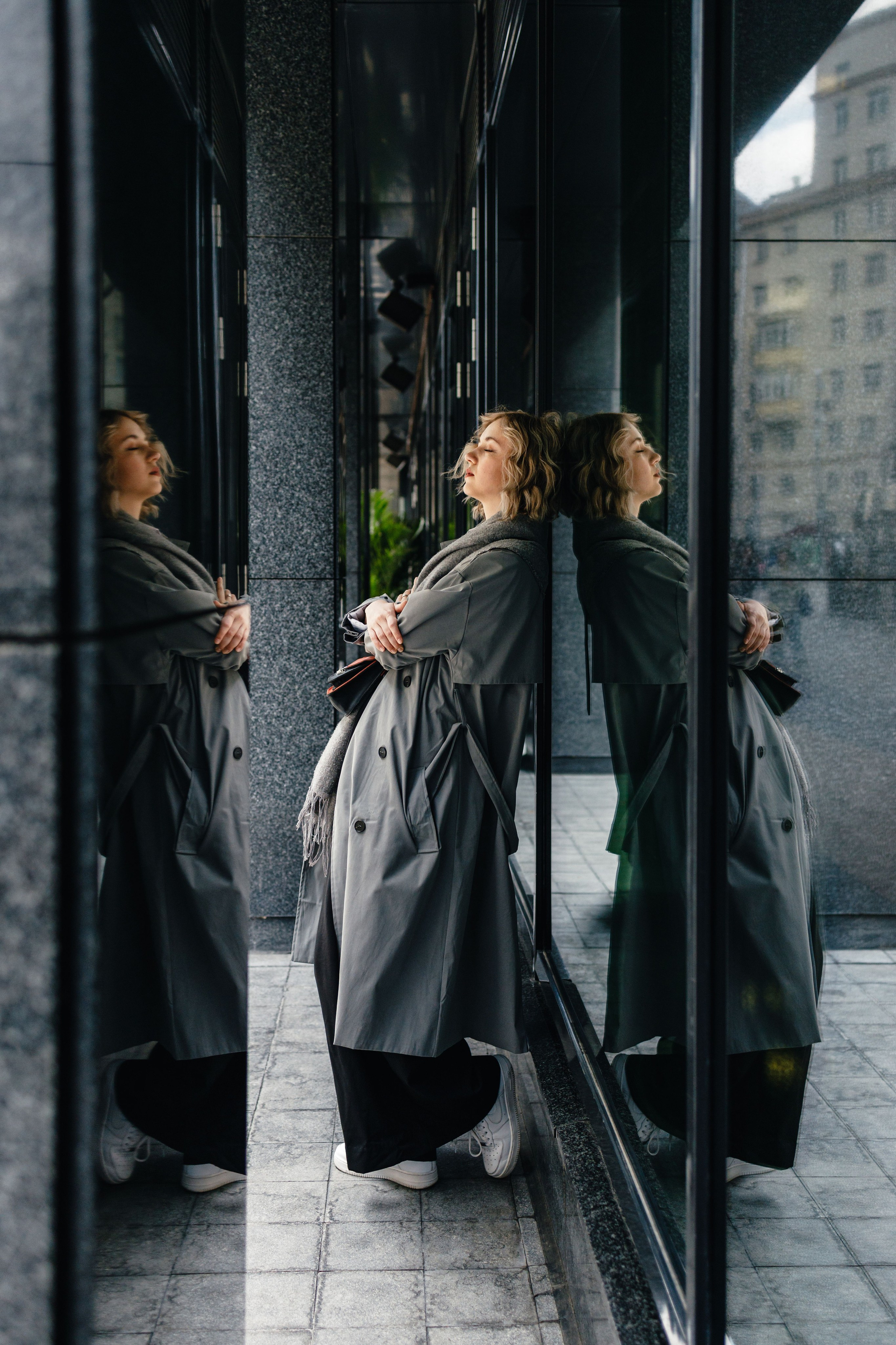 Women’s Portraits. Street & Portrait photographer Lina Thorne based in Moscow