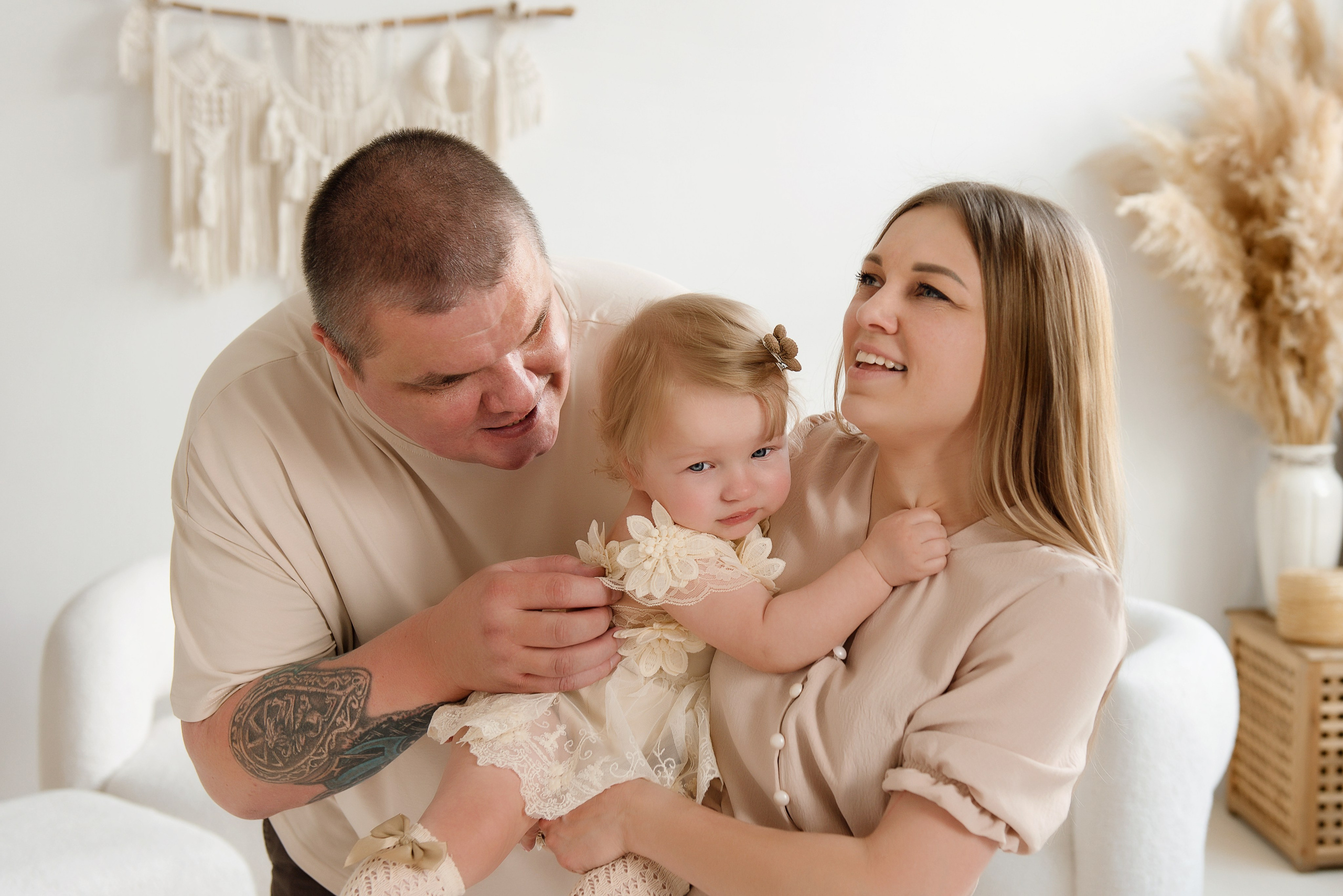 Семейная фотосессия 1 год в Москве. Детский фотограф в Долгопрудном и Москве