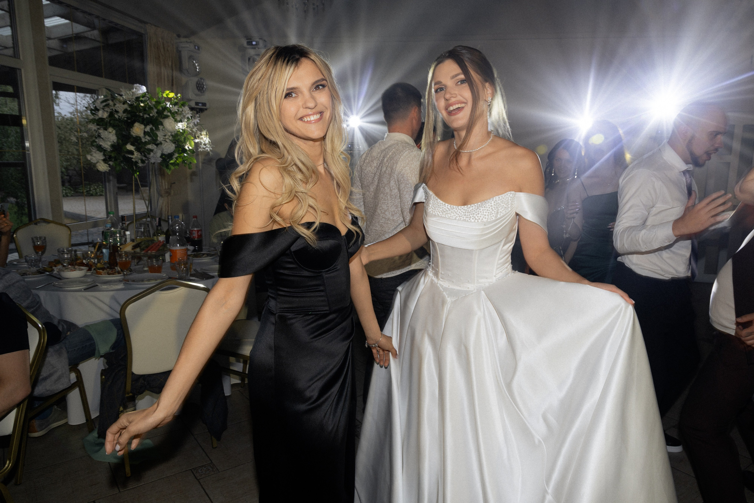 Свадебная фотосессия Анастасии и Игоря в Усадьбе Легенда. Свадебный фотограф в Минске/Беларуси Сергей Спиридонов