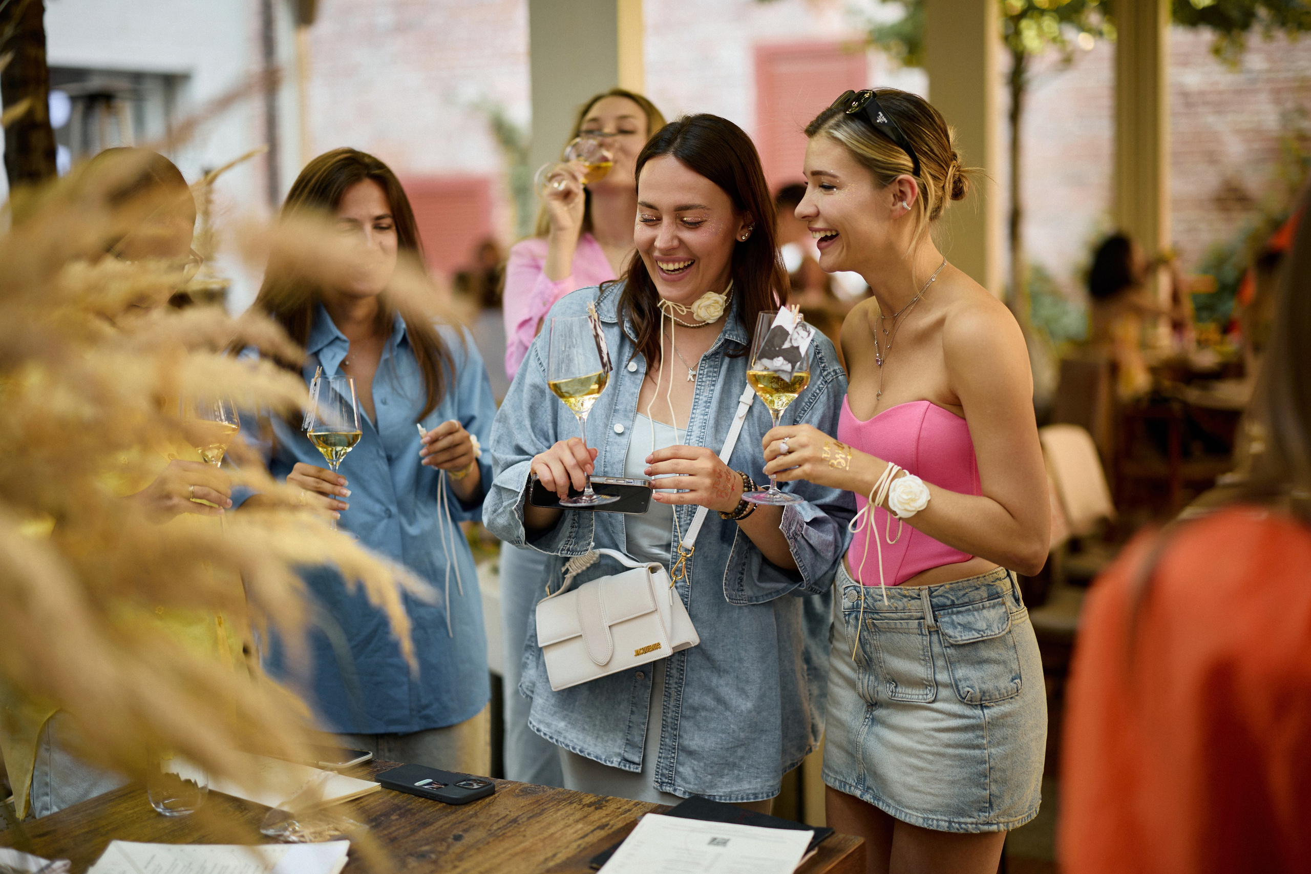 BRIDE TO BE. ARTEMIY IGNATOV