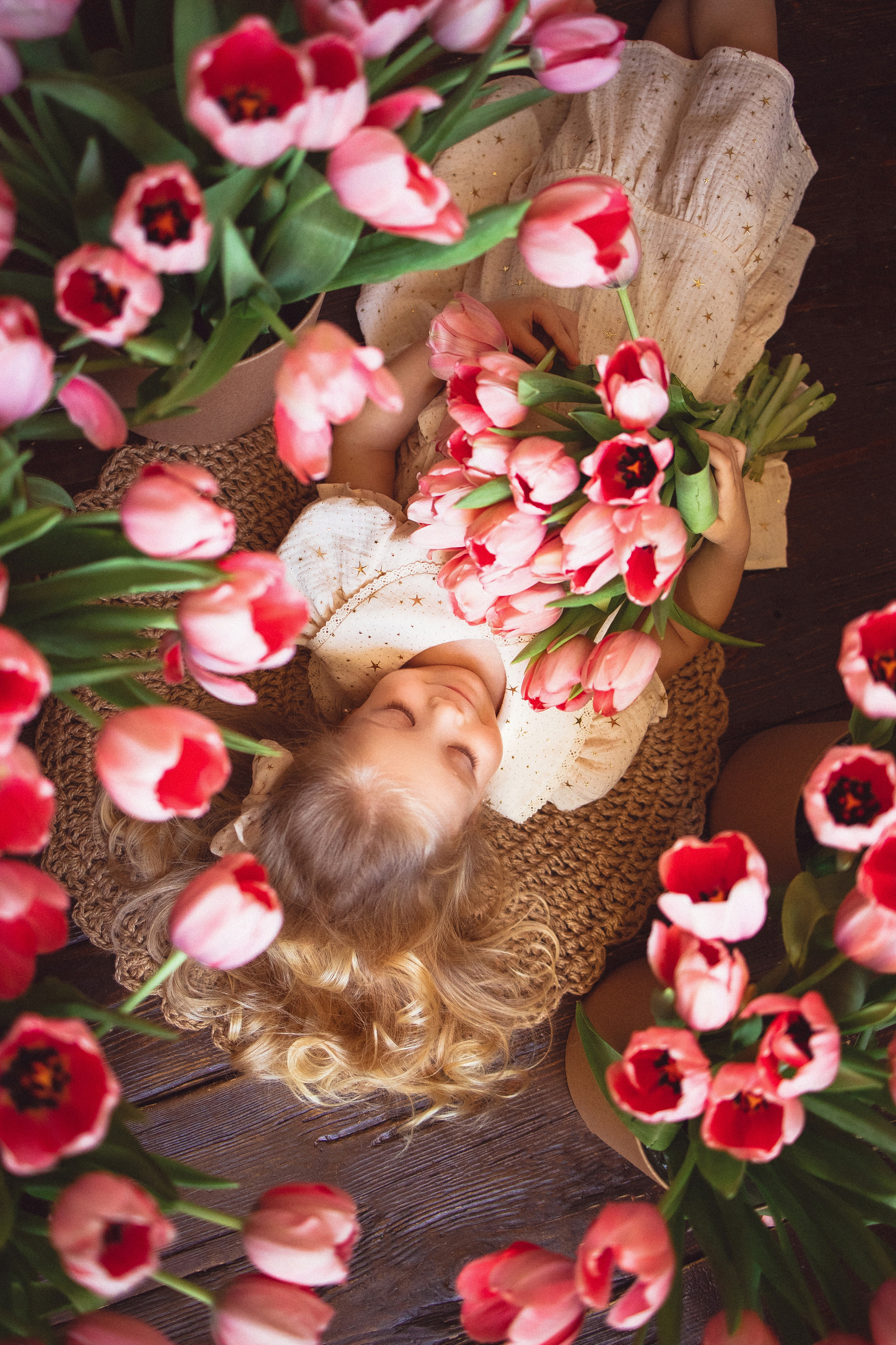 Тюльпаны, Фотостудия «Антураж». Семейный и детский фотограф в Краснодаре Анна Трашкова