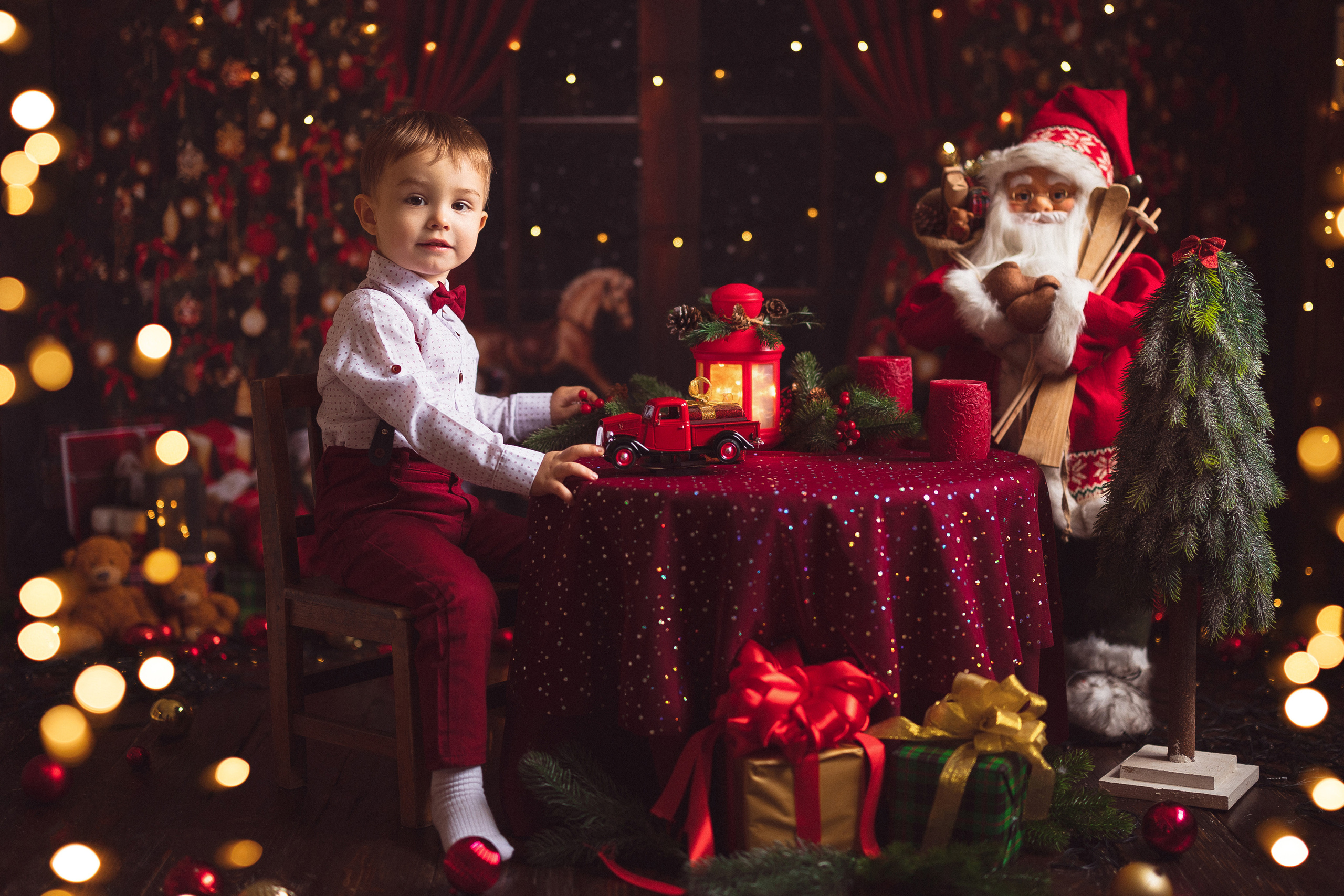 Фотостудия «Антураж», Новогодняя комната. Семейный и детский фотограф в Краснодаре Анна Трашкова