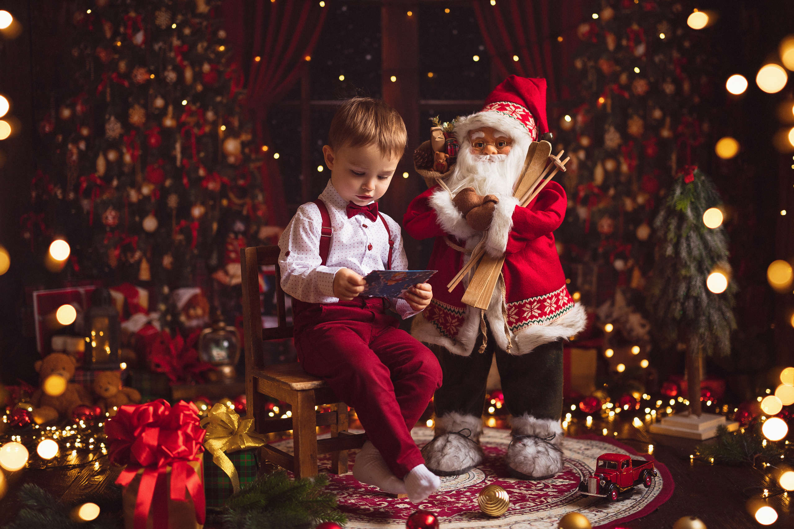 Фотостудия «Антураж», Новогодняя комната. Семейный и детский фотограф в Краснодаре Анна Трашкова
