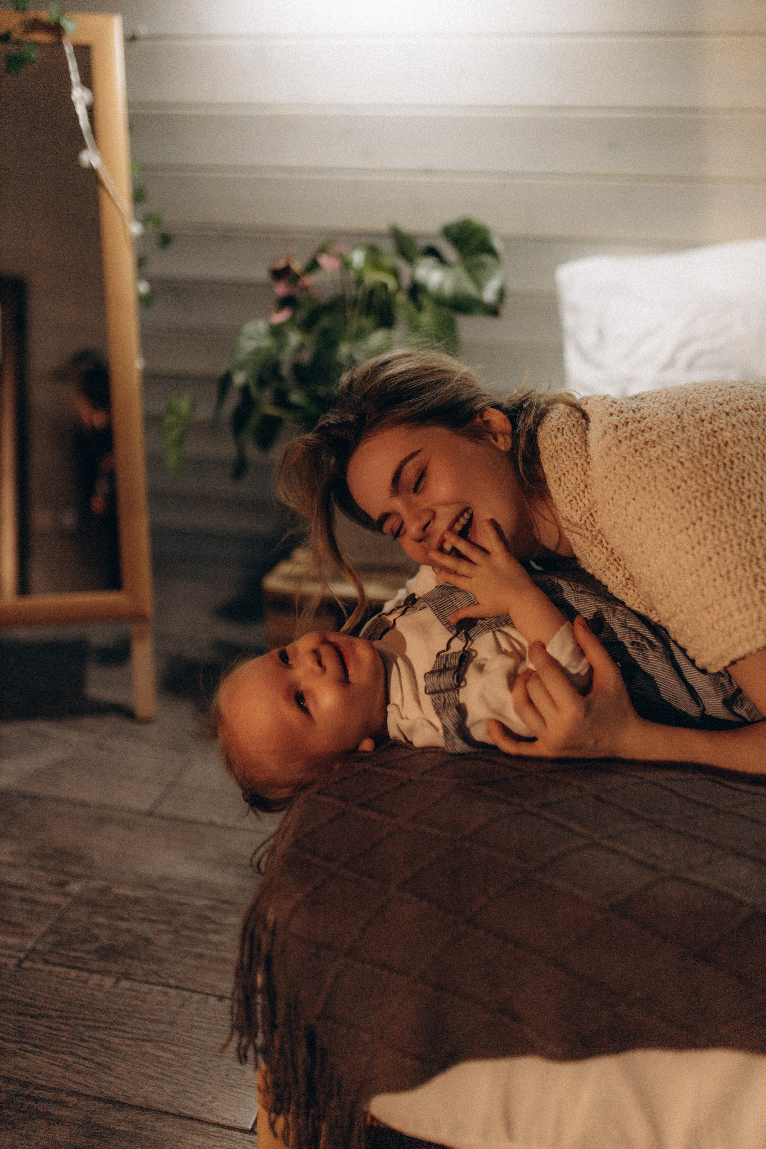 Алиса и мама. Семейный фотограф Губкин/Старый Оскол