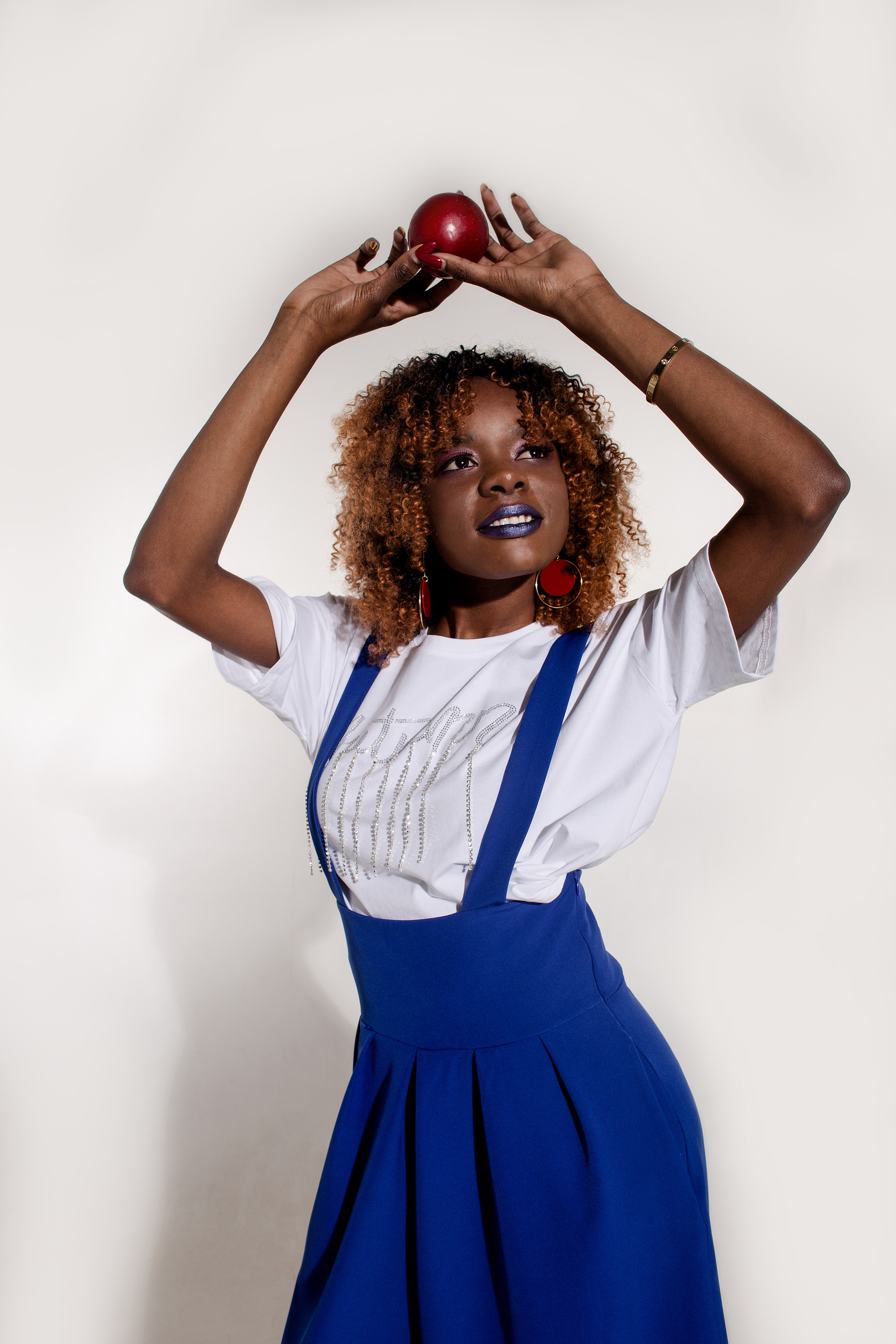 Фотосессия в студии Иваново. Свадебный фотограф в Иваново Гитарина Черняева