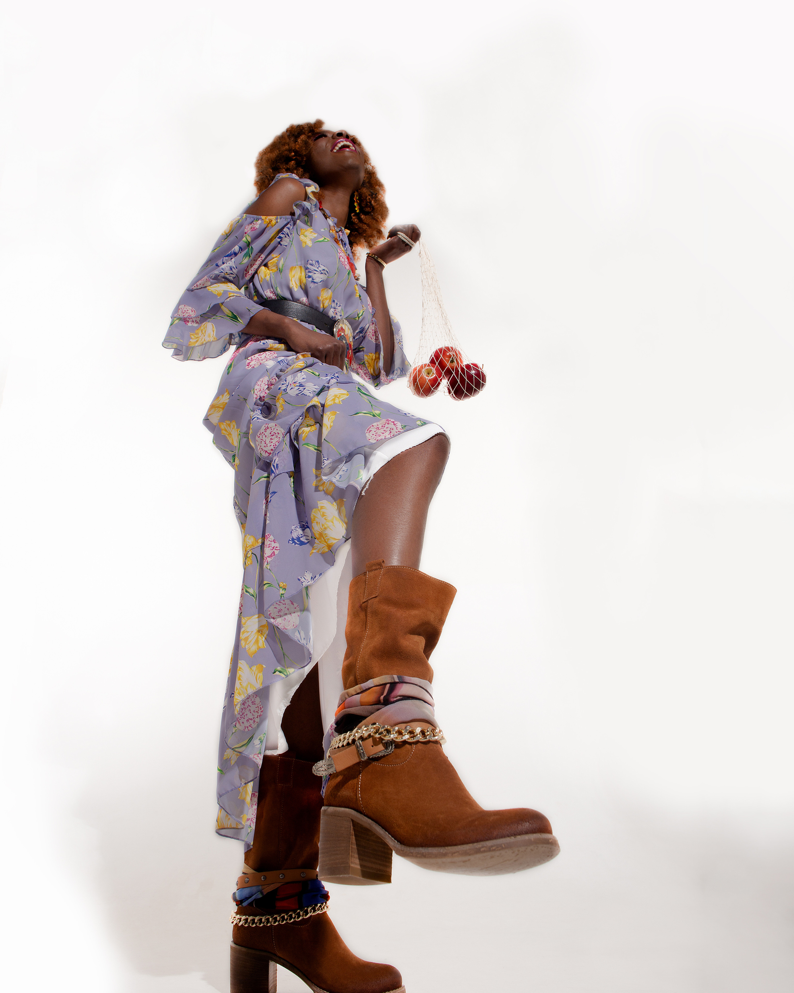 Фотосессия в студии Иваново. Свадебный фотограф в Иваново Гитарина Черняева