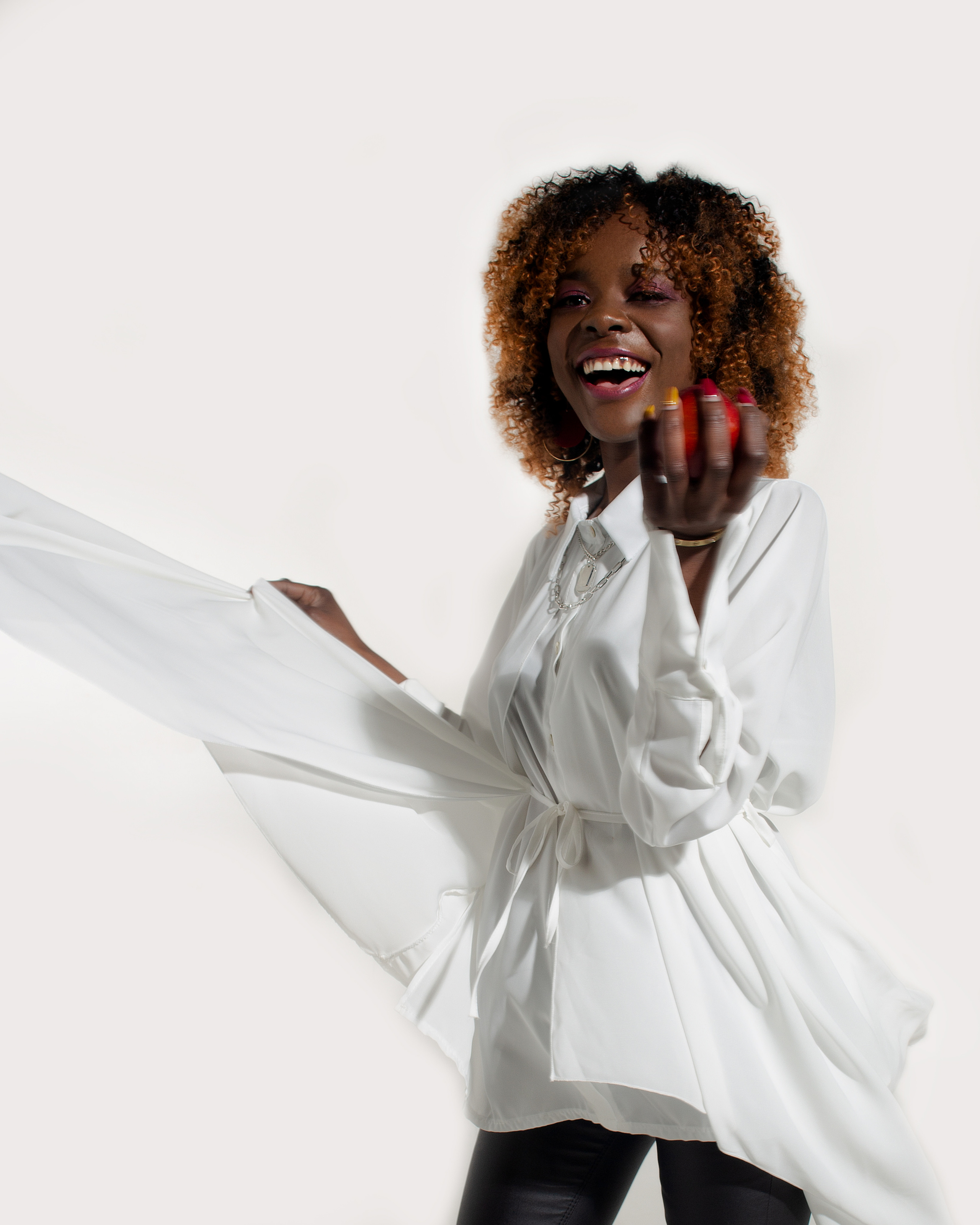 Фотосессия в студии Иваново. Свадебный фотограф в Иваново Гитарина Черняева