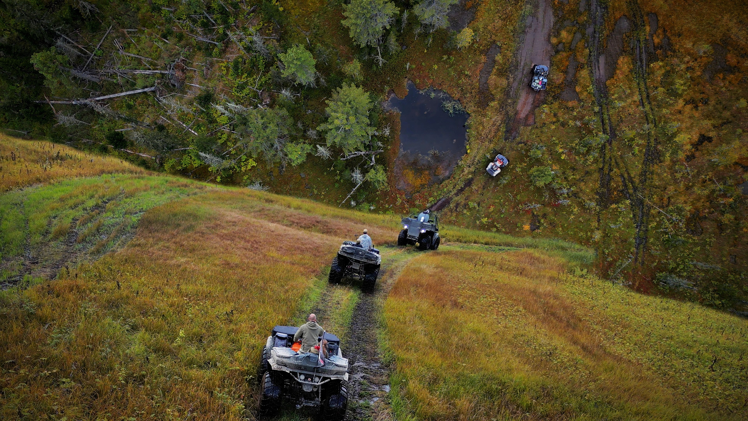 Фото и видеосъемка экстремальных походов на квадроциклах на Алтае