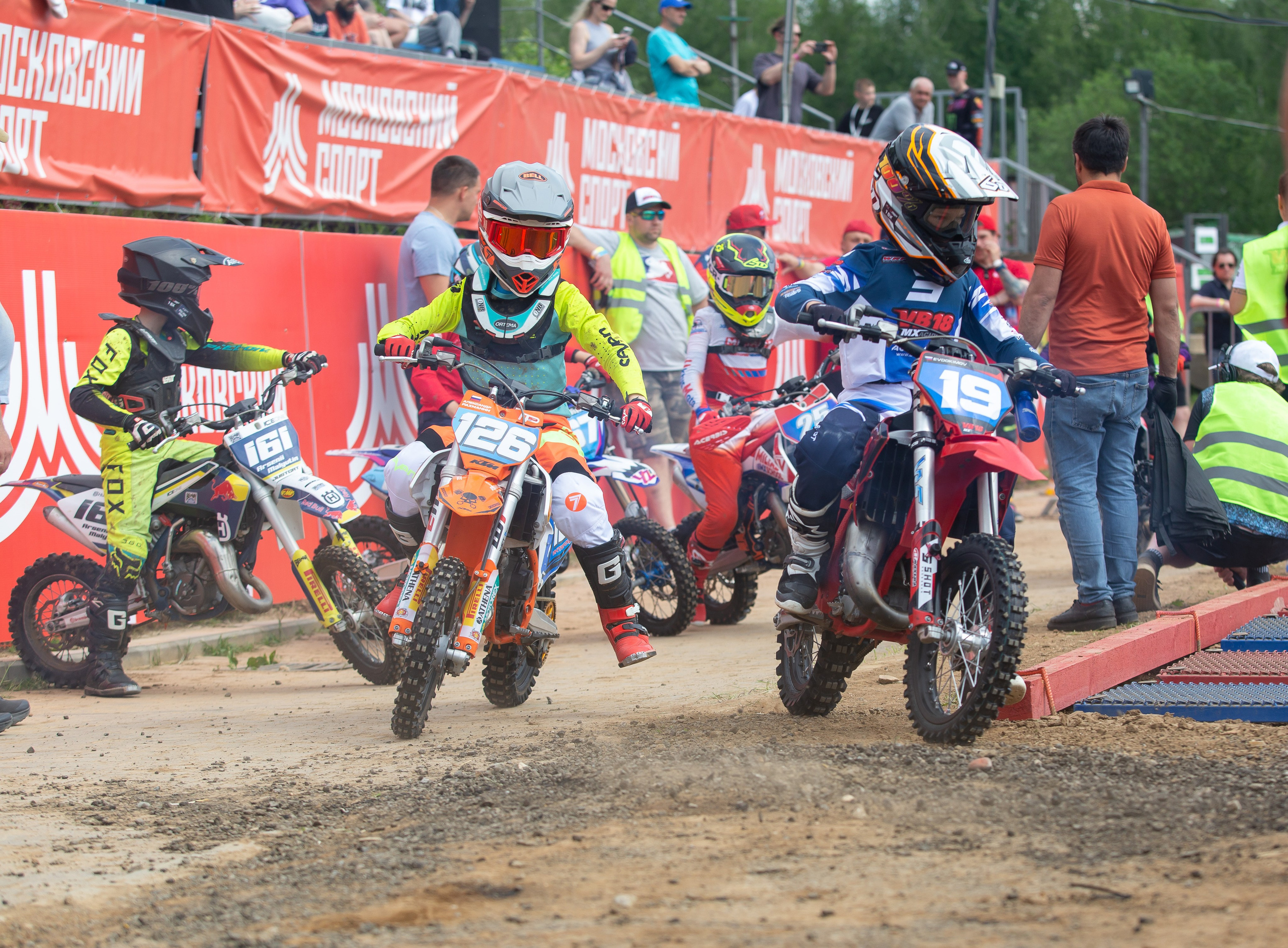 Чемпионат Москвы по суперкроссу 2025. Репортажный фотограф в Москве