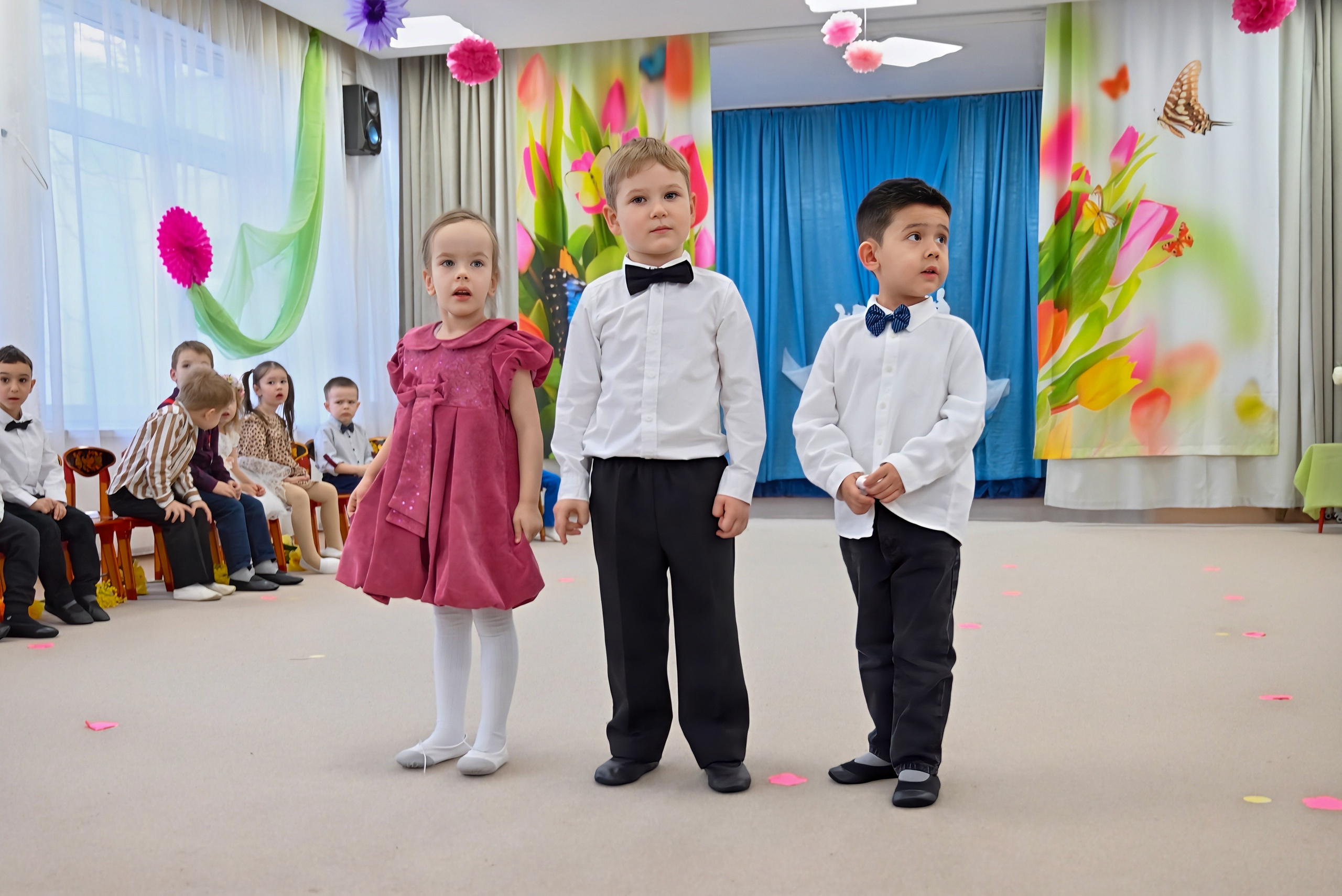 Праздник в группе «Дружная семейка». Семейный и детский фотограф Москва